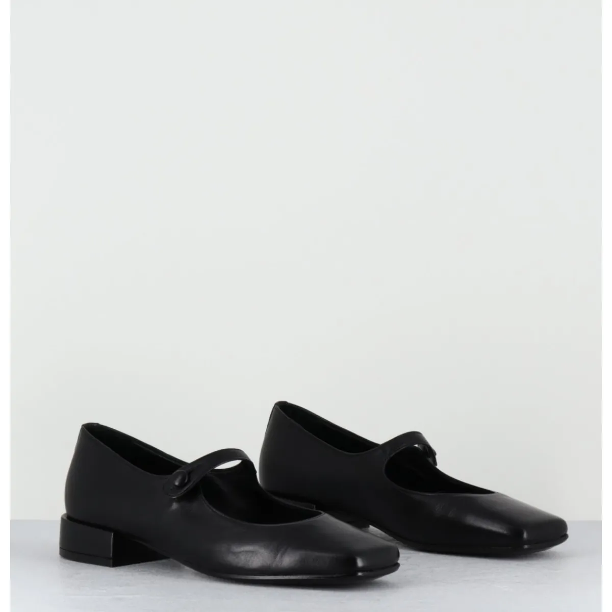 Chaussures | Ballerines^TO&CO Babies en cuir souple bout carré - JANE BLACK COWHIDE NOIR