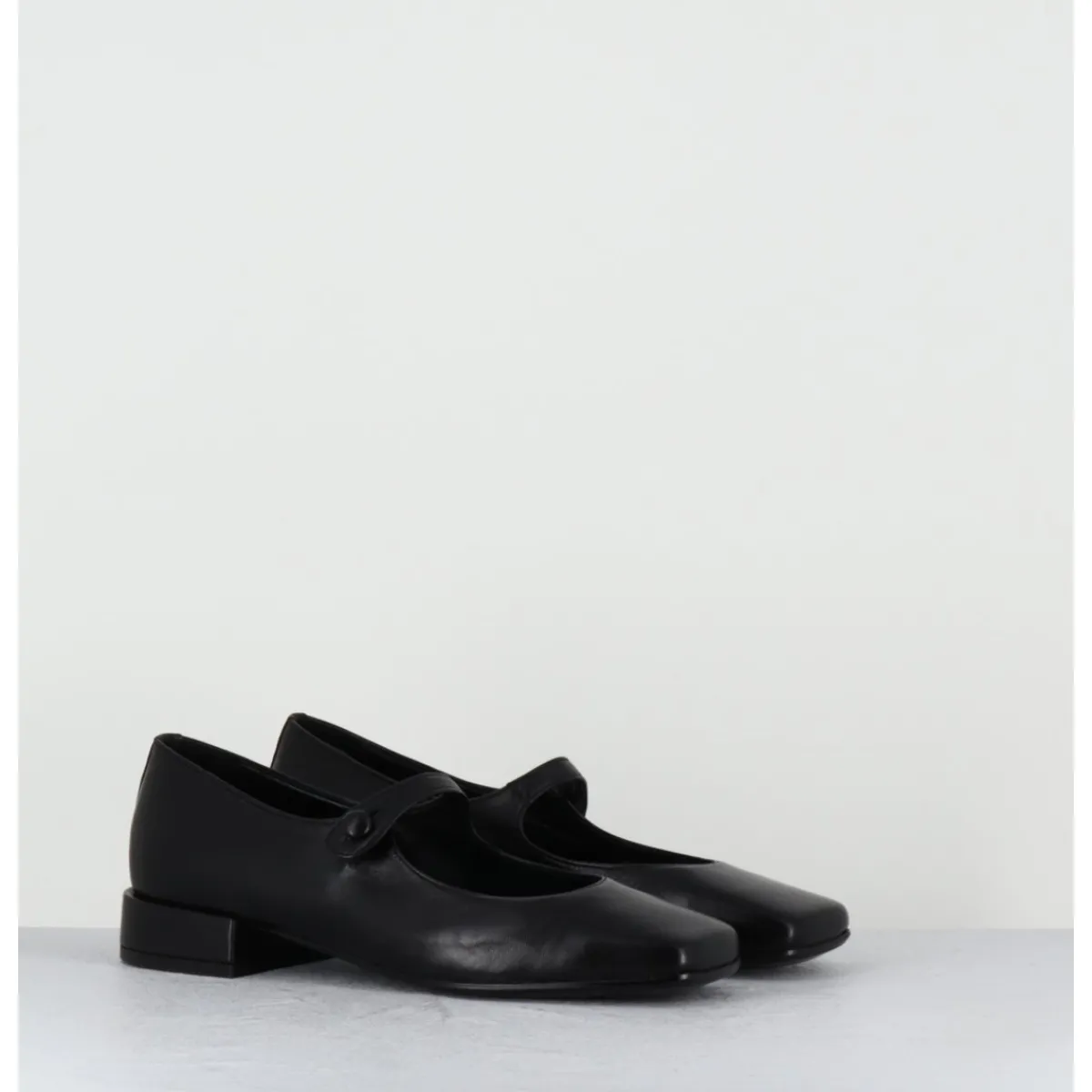 Chaussures | Ballerines^TO&CO Babies en cuir souple bout carré - JANE BLACK COWHIDE NOIR