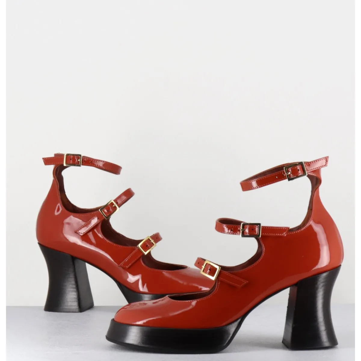 babies_multibrides__plateforme_en_cuir_vernis_brique__galan_vernice_rust_2.webp Chaussures | Plateformes^GARRICE LAB Babies multi-brides à plateforme en cuir vernis - GALAN VERNICE RUST BRIQUE