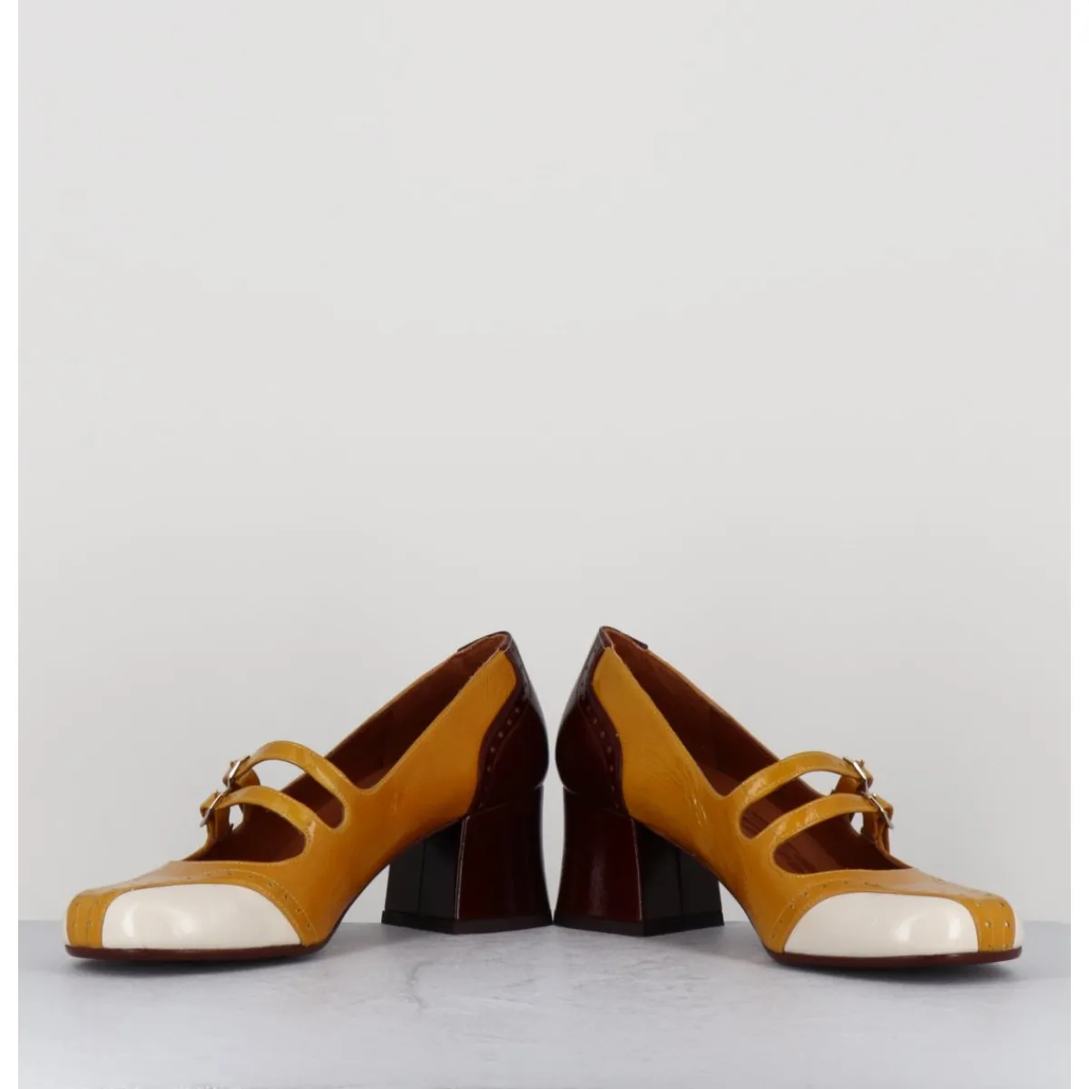 Chaussures^CHIE MIHARA Babies petit talon look vintage vernis multi jaune - MAIME44 FERRARI SUN
