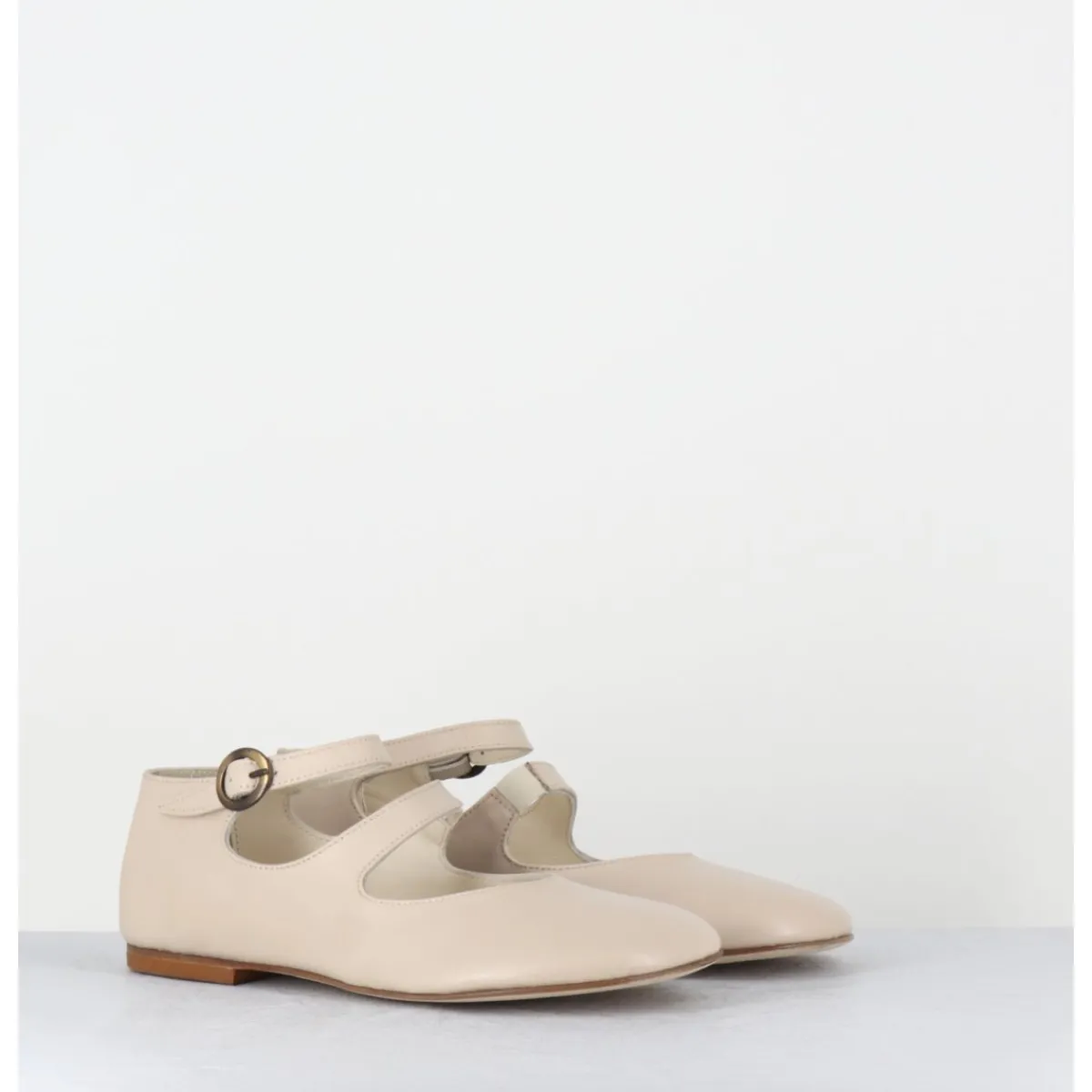 Chaussures | Ballerines^GARRICE LAB Babies plates forme ronde en cuir beige clair - ZIAMA BUFFY SAND