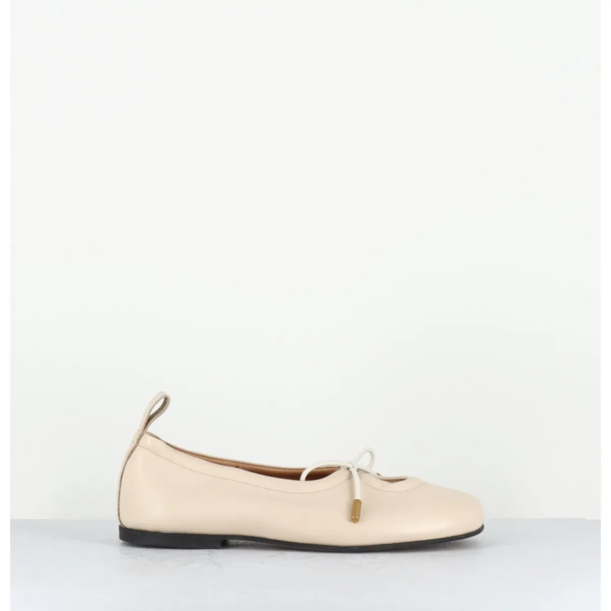 Chaussures | Ballerines^ALOHAS Ballerines à noeud en cuir souple crème - ROSALIND CREAM BALLET