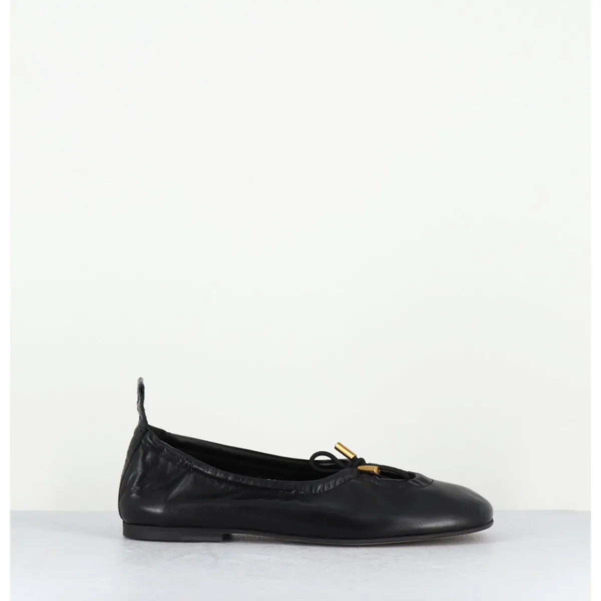 Chaussures | Ballerines^ALOHAS Ballerines à noeud en cuir souple - ROSALIND BLACK BALLET NOIR