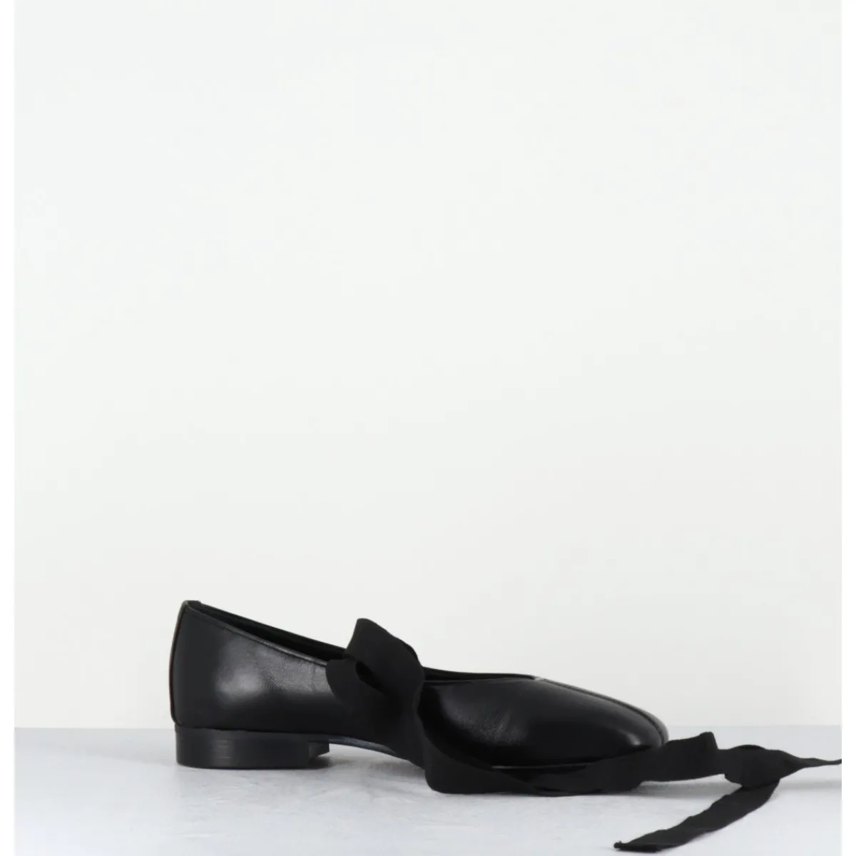 Chaussures | Ballerines^GARRICE LAB Ballerines 'chausson de danse' en cuir - CHESTER1 NAPPA NERO NOIR
