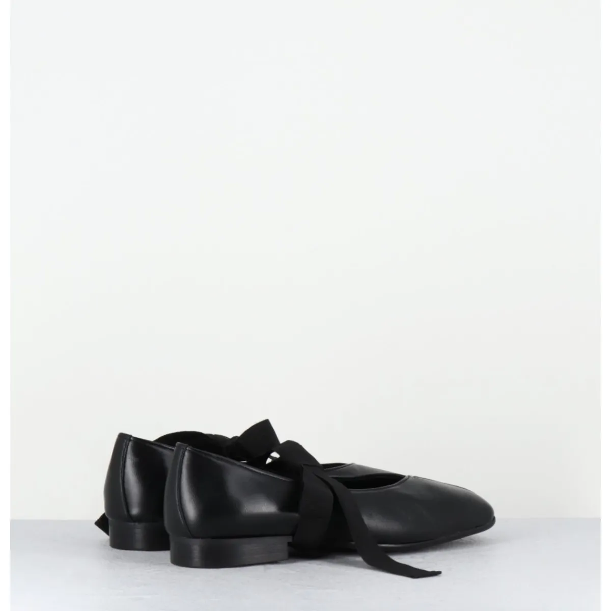 Chaussures | Ballerines^GARRICE LAB Ballerines 'chausson de danse' en cuir - CHESTER1 NAPPA NERO NOIR