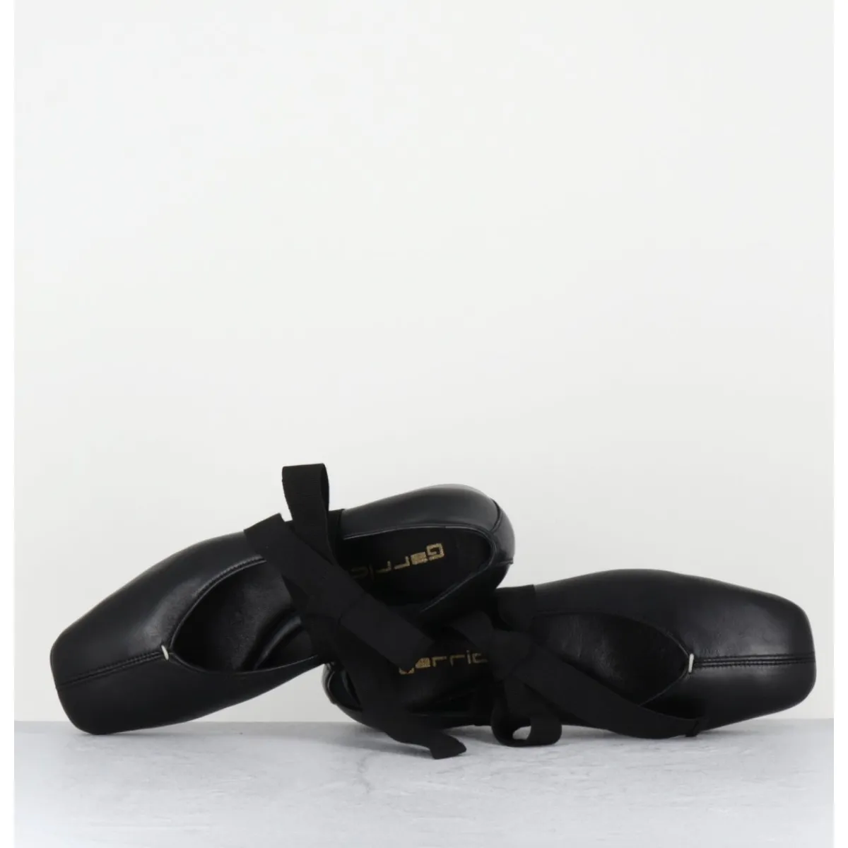 Chaussures | Ballerines^GARRICE LAB Ballerines 'chausson de danse' en cuir - CHESTER1 NAPPA NERO NOIR