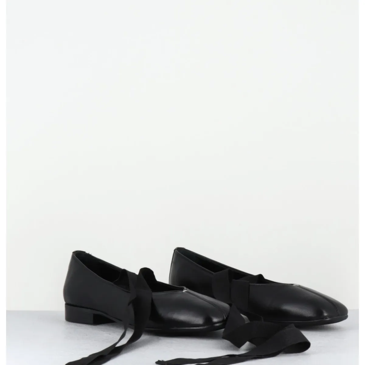 Chaussures | Ballerines^GARRICE LAB Ballerines 'chausson de danse' en cuir - CHESTER1 NAPPA NERO NOIR