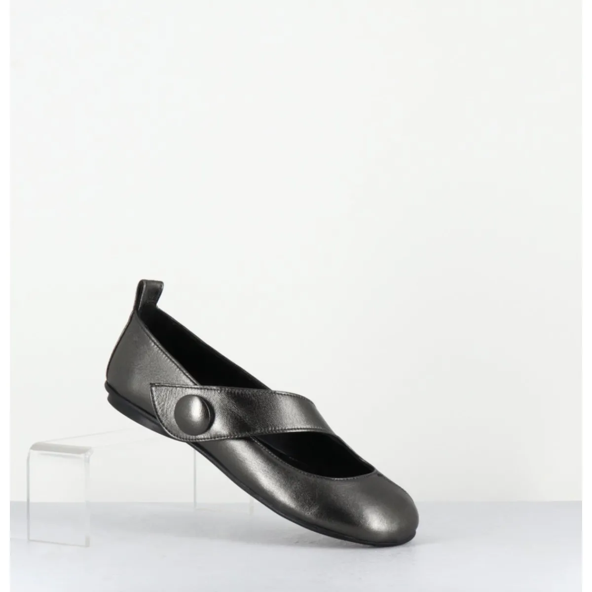 Chaussures | Ballerines^GARRICE LAB Ballerines japonisantes à bout rond en cuir métallisé - RINA LAMINATO ARGENTO ANTHRACITE
