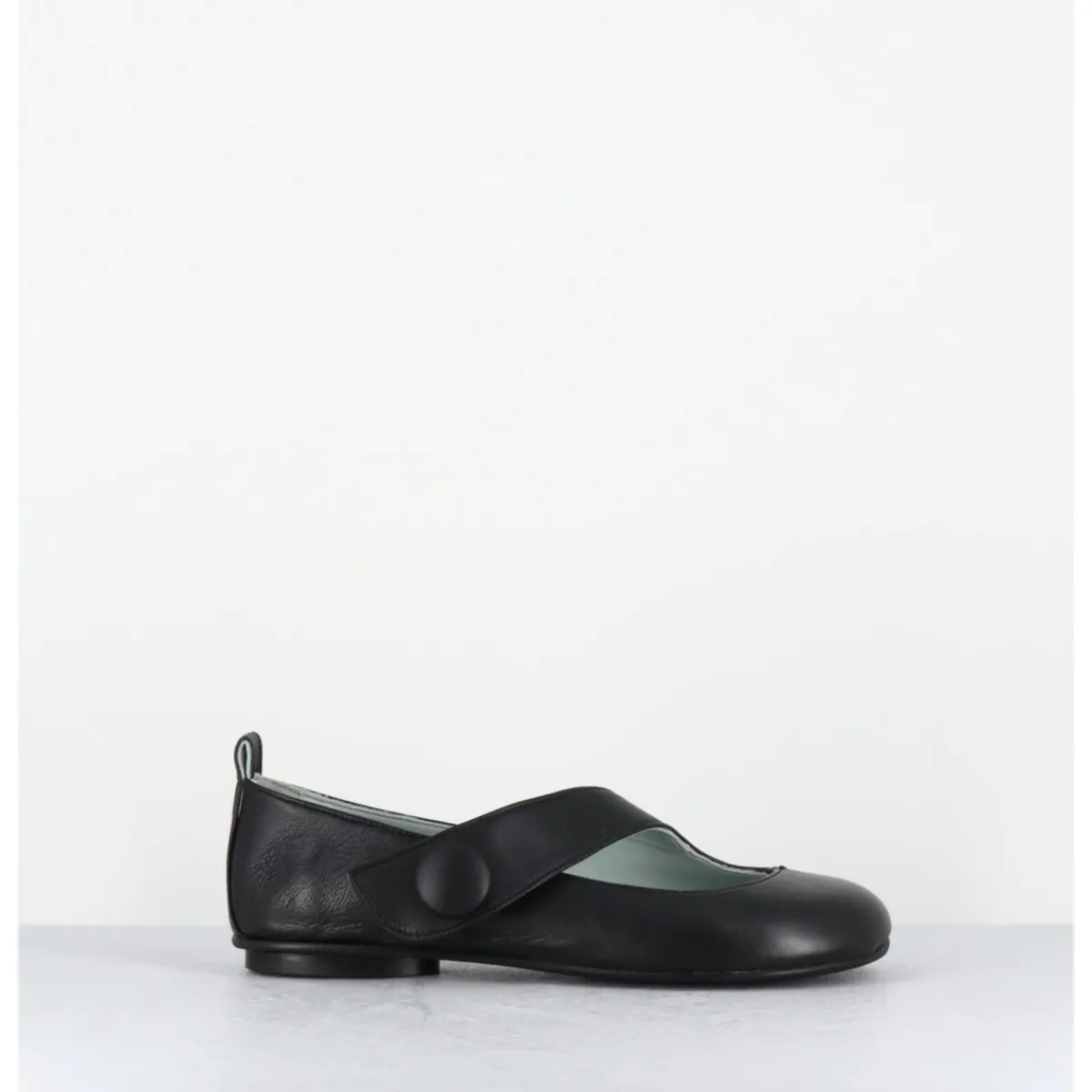 Chaussures | Ballerines^GARRICE LAB Ballerines japonisantes à bout rond en cuir - RINA NAPPA NERO NOIR