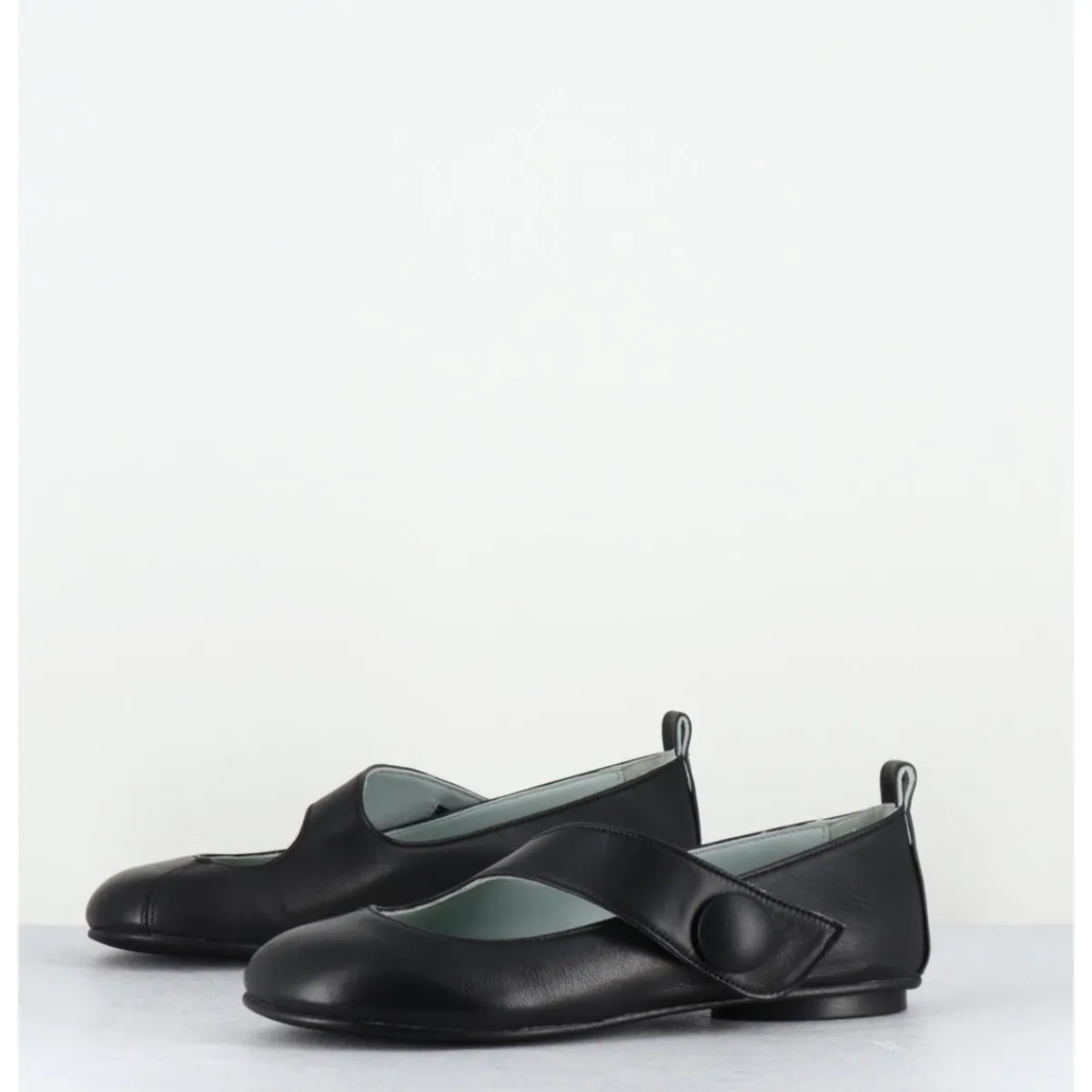 Chaussures | Ballerines^GARRICE LAB Ballerines japonisantes à bout rond en cuir - RINA NAPPA NERO NOIR