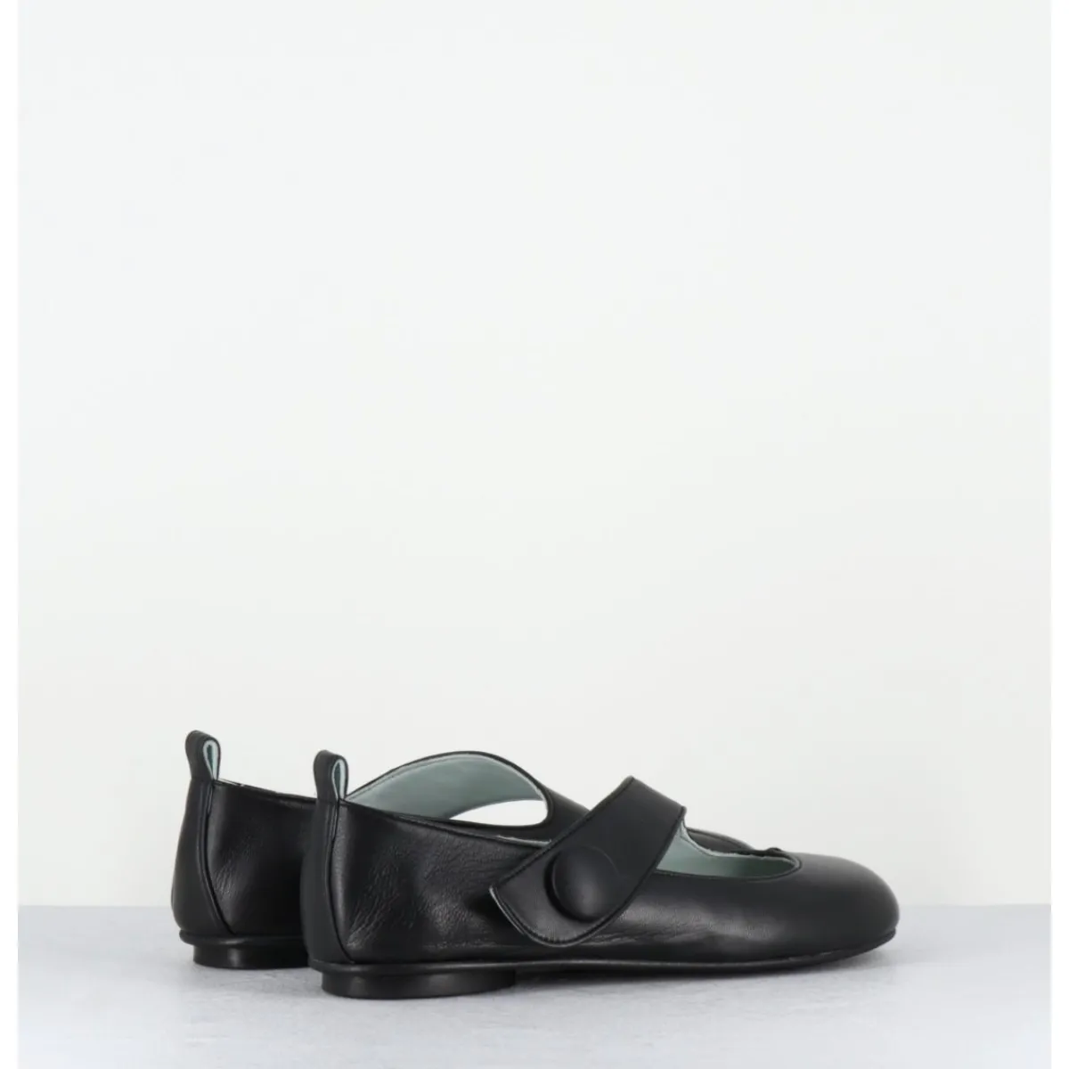 Chaussures | Ballerines^GARRICE LAB Ballerines japonisantes à bout rond en cuir - RINA NAPPA NERO NOIR