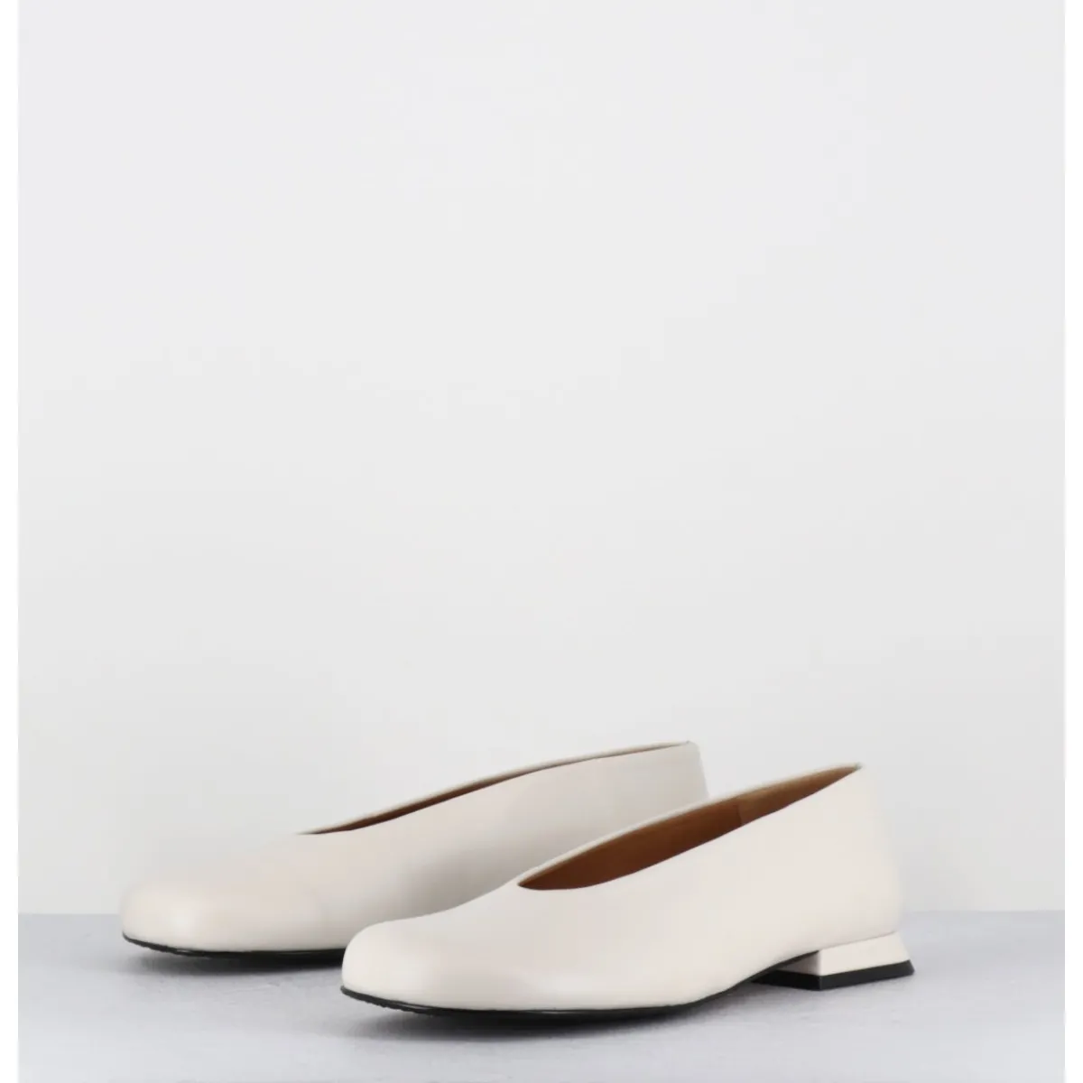 Chaussures | Ballerines^AUDLEY Ballerines minimalistes en cuir - PAOLA1 MARFIL NAPPA BLANC