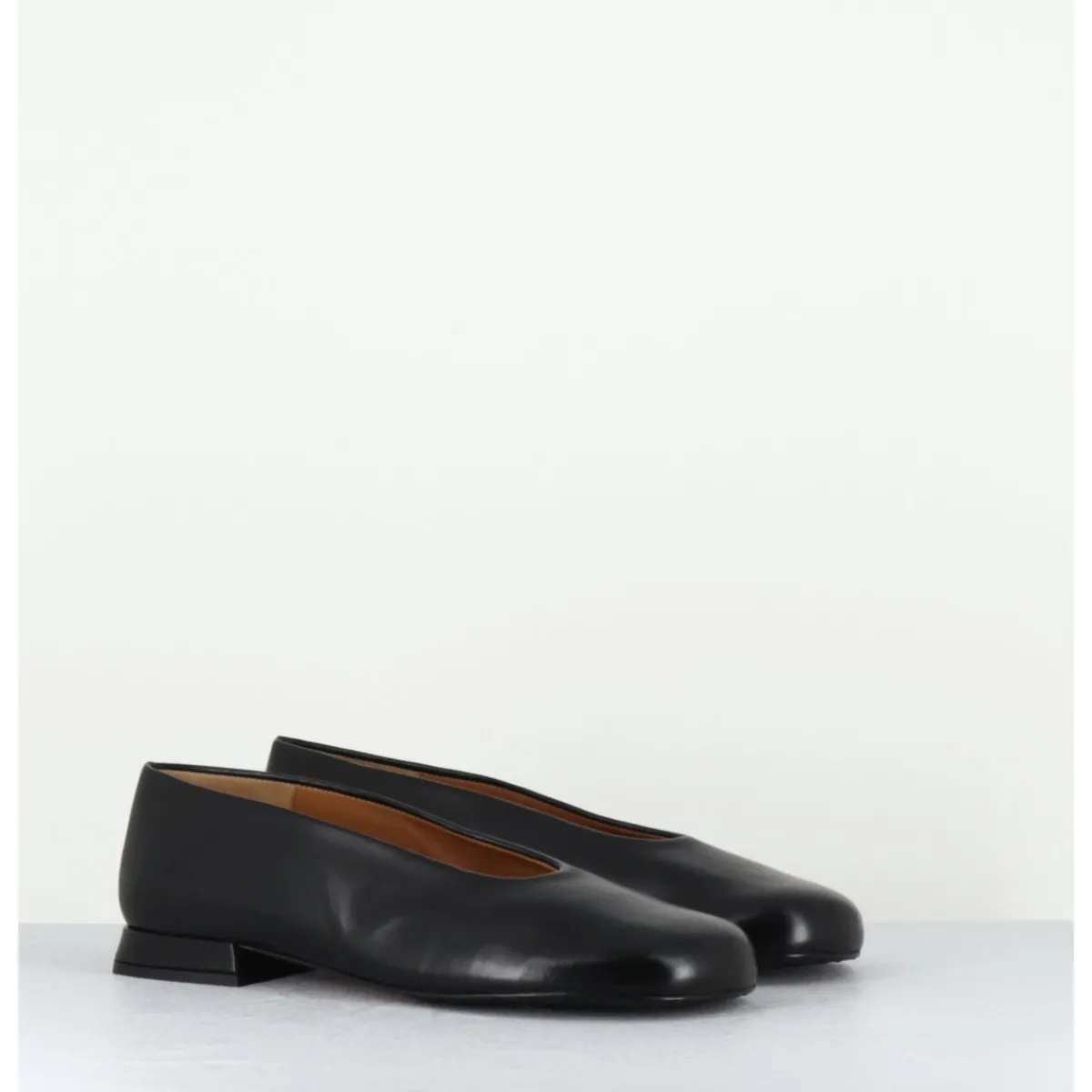 Chaussures | Ballerines^AUDLEY Ballerines minimalistes en cuir - PAOLA2 BLACK NAPPA NOIR