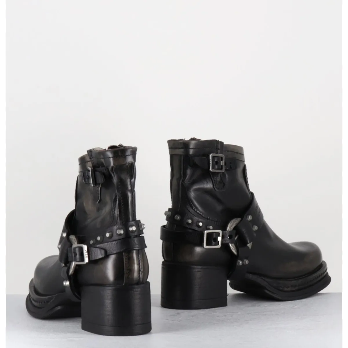 Boots | Bikers^A.S.98 Bikers courtes à ceinturon en cuir vieilli anthracite - GOUND NERO NOIR