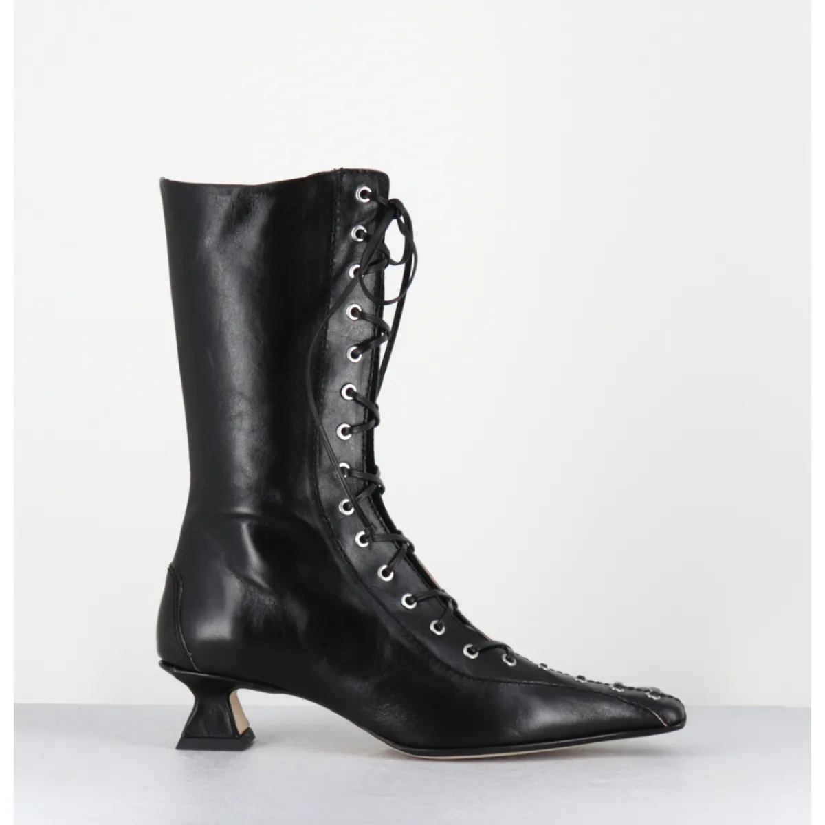 Boots^MIISTA Boots à lacets corseté cuir & bout carré - EMILE BLACK LACE UP NOIR