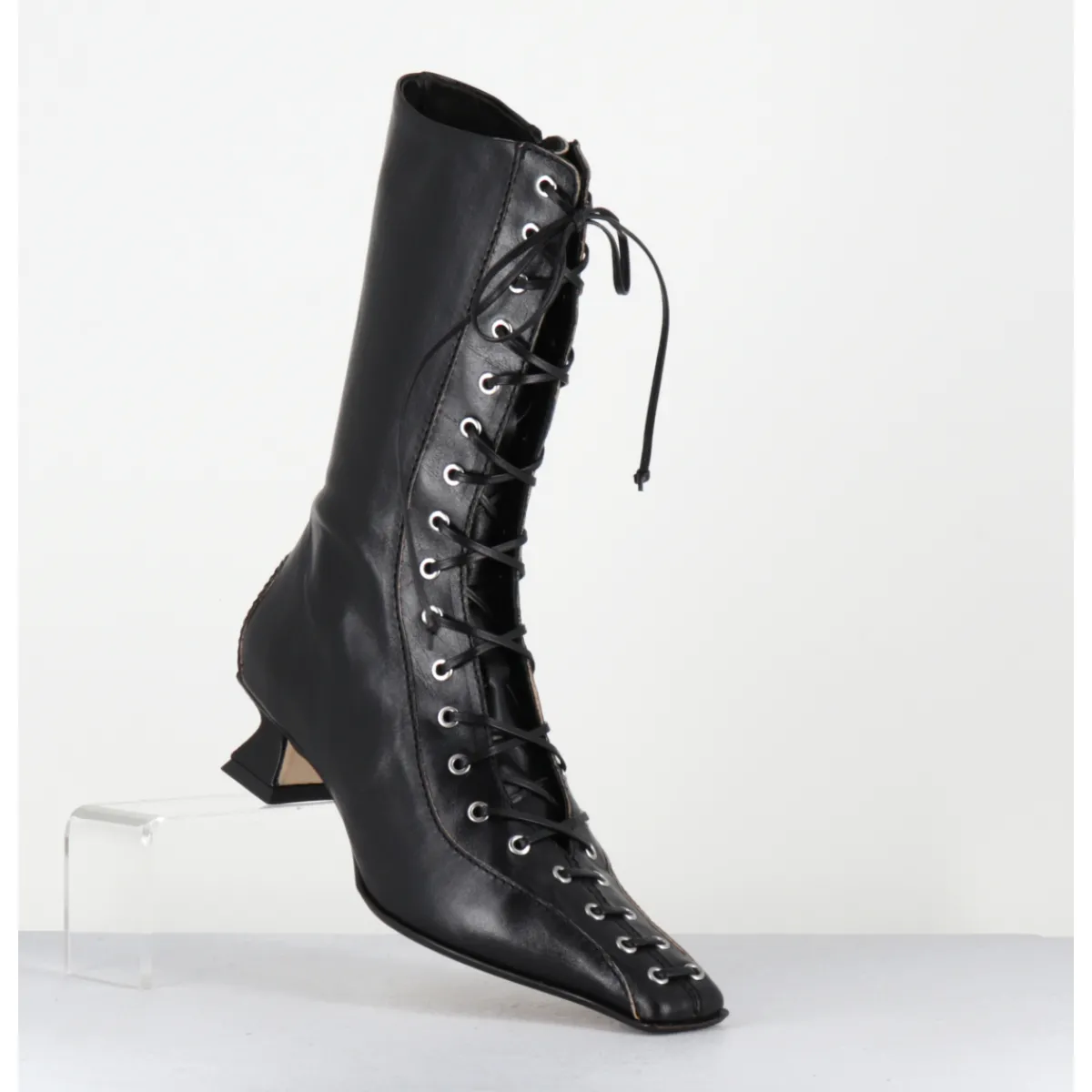 Boots^MIISTA Boots à lacets corseté cuir & bout carré - EMILE BLACK LACE UP NOIR