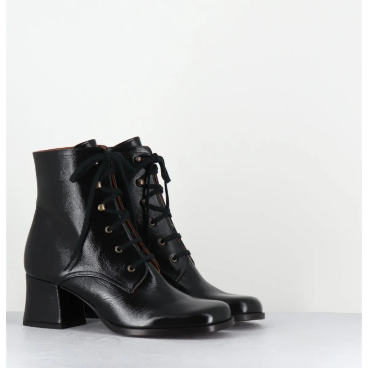 Boots^CHIE MIHARA Boots à lacets en cuir petit talon rétro - TAMUJO DUNPACK NEGRO NOIR