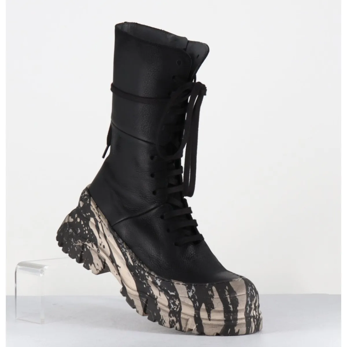 Boots^LOFINA Boots à lacets en cuir semelle imprimé militaire - 4142 GAS NERO NOIR