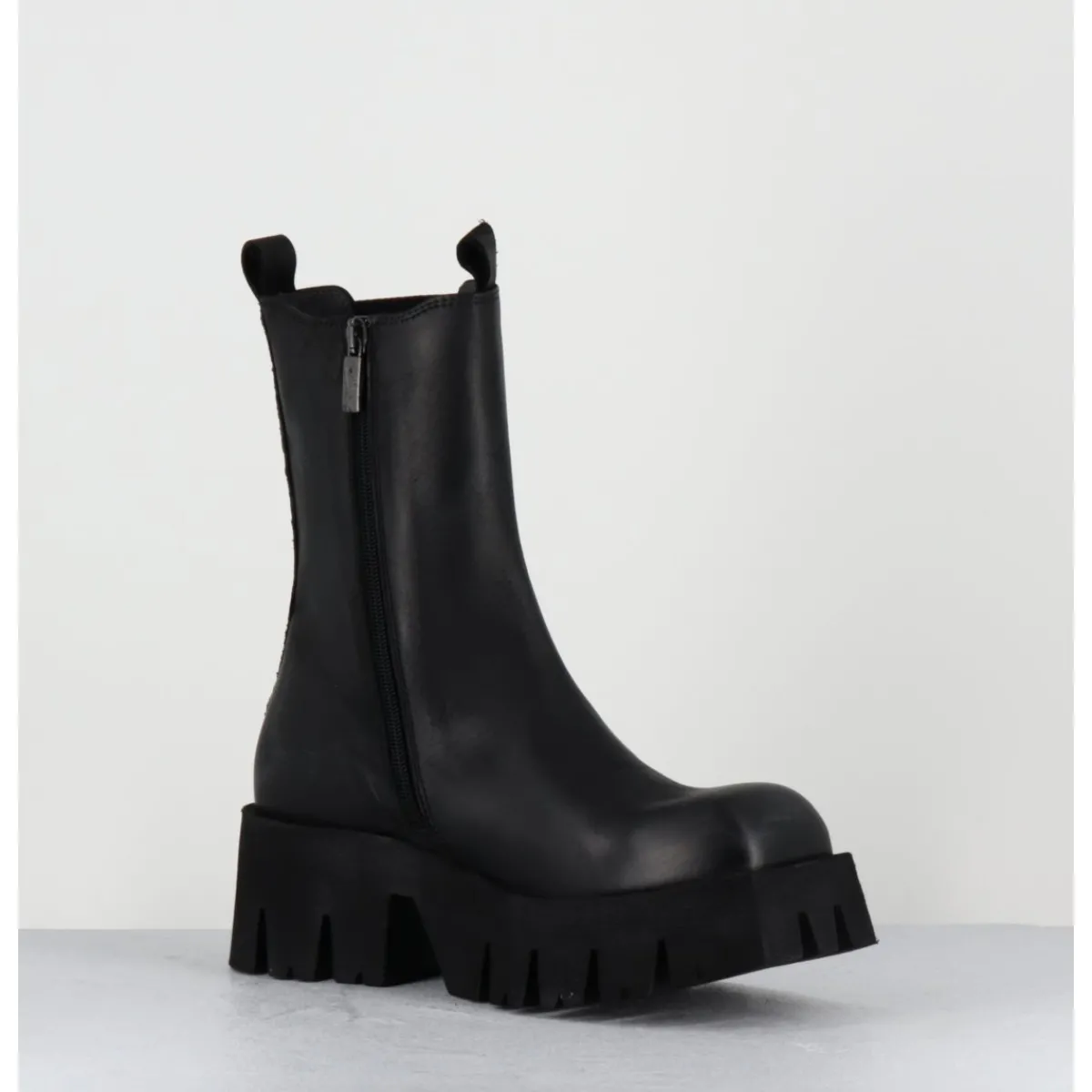 Boots^LOFINA Boots à élastique en cuir forme carré semelle légère - 4224 GAS NERO NOIR