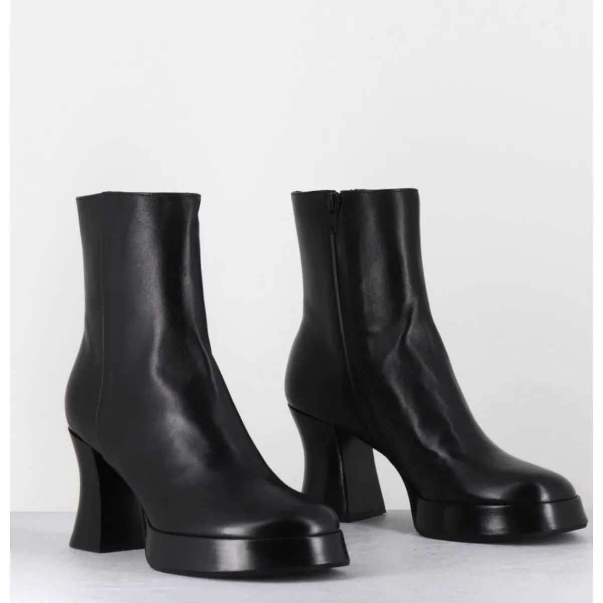 Boots | Plateformes^GARRICE LAB Boots à plateforme en cuir talon rétro - BLAU NAPPA NERO NOIR