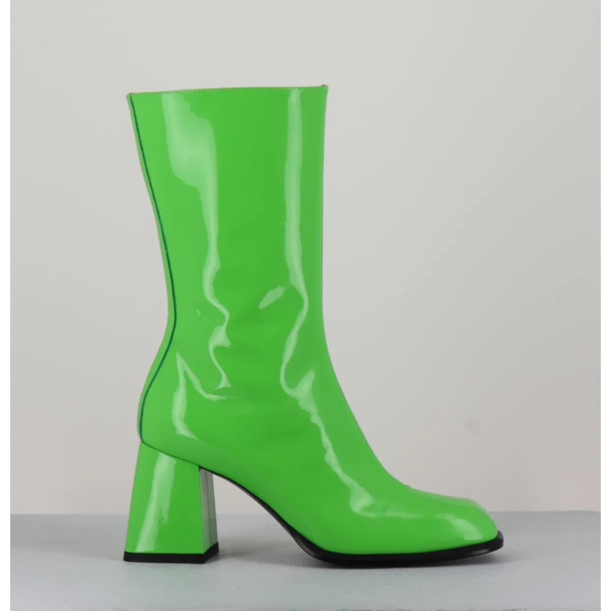 Boots^GARRICE LAB Boots à talon 70s en cuir vernis pomme - YA2240 VERDE VERT