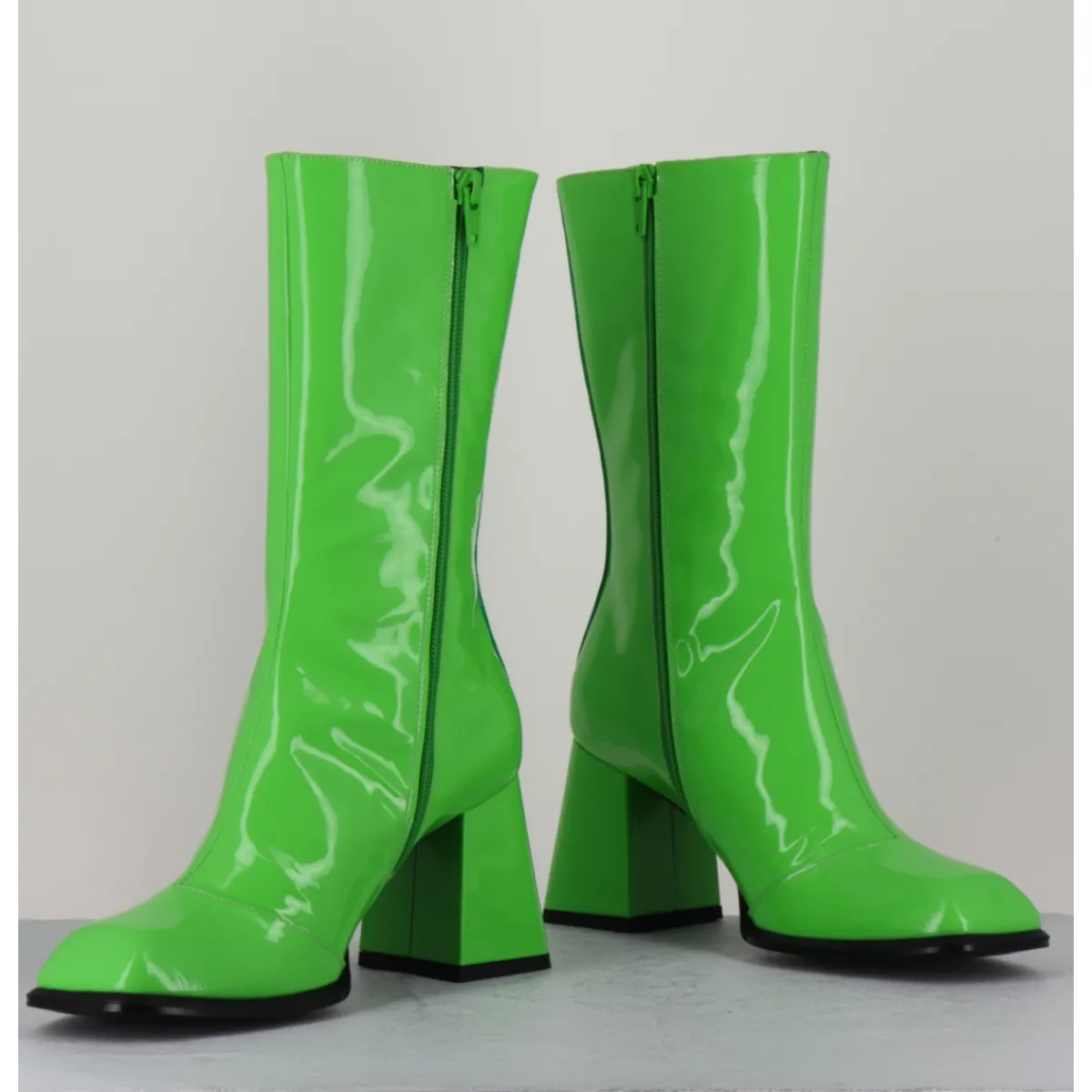 Boots^GARRICE LAB Boots à talon 70s en cuir vernis pomme - YA2240 VERDE VERT