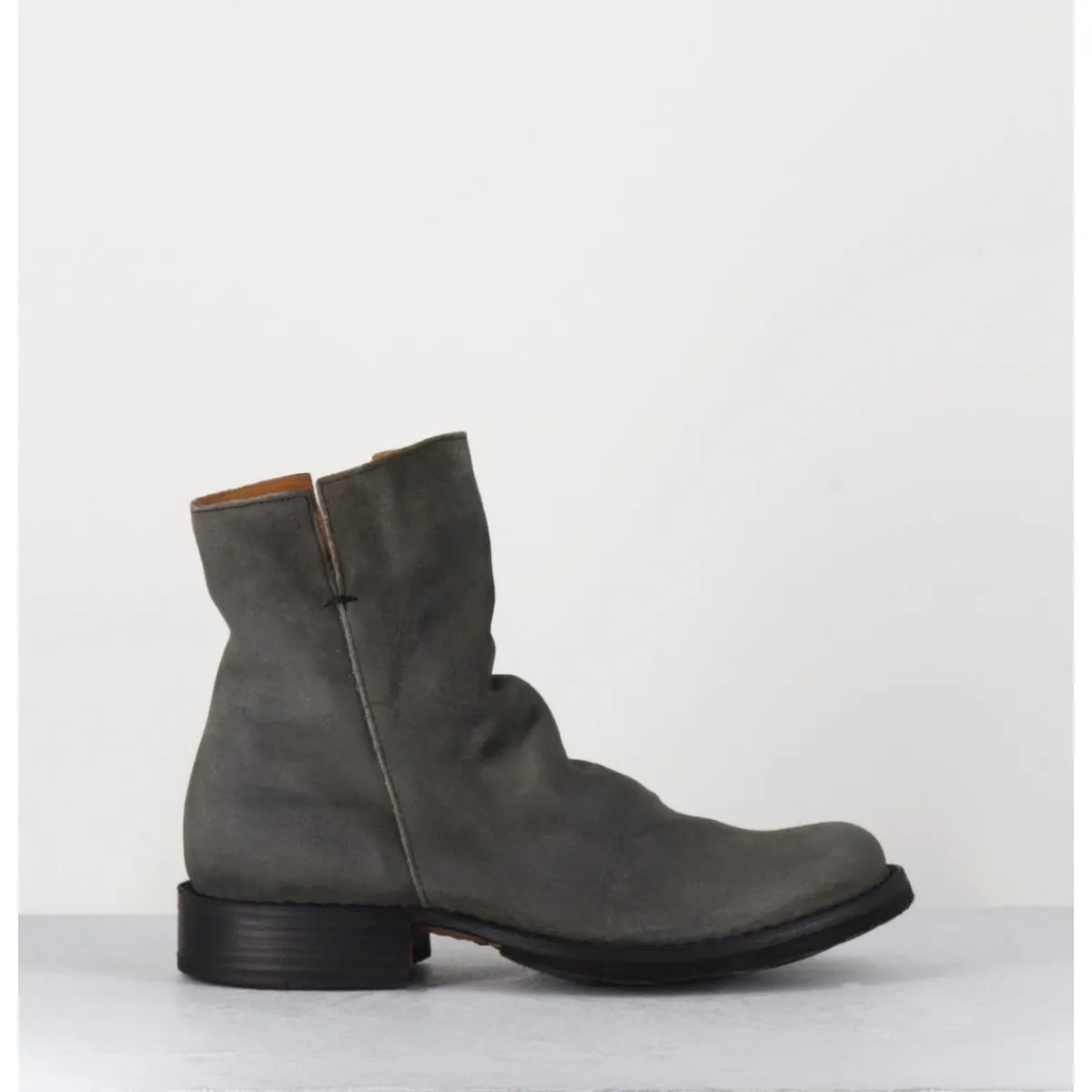 Boots | Bikers^FIORENTINI+BAKER Boots biker plates en daim gris - ELF-22 LAVAGNA BOOTS TAUPE