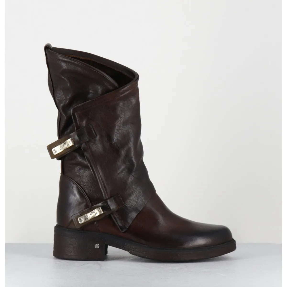 Boots | Bikers^GARRICE LAB Boots bikers plates en cuir asymétriques - RAGELI RAG T MORO MARRON
