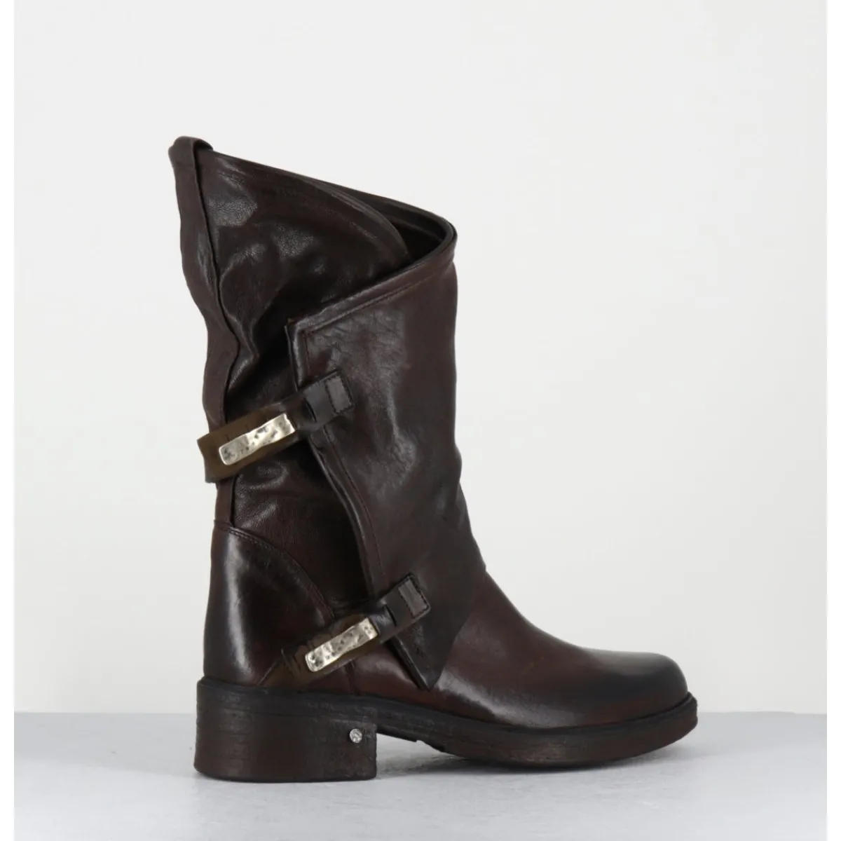 Boots | Bikers^GARRICE LAB Boots bikers plates en cuir asymétriques - RAGELI RAG T MORO MARRON