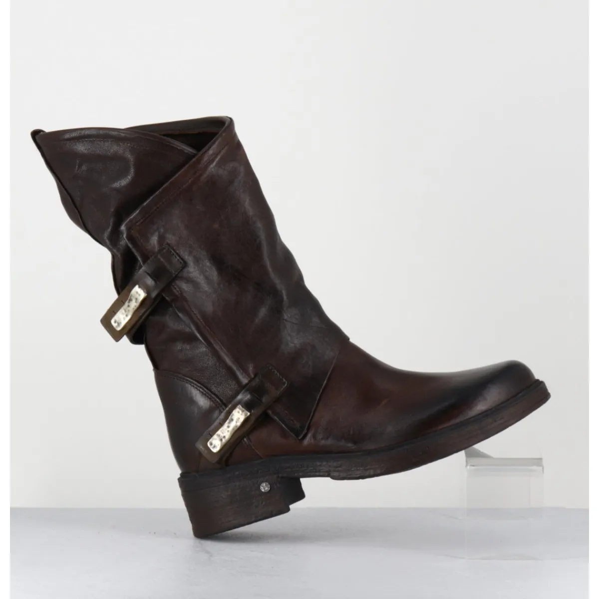 Boots | Bikers^GARRICE LAB Boots bikers plates en cuir asymétriques - RAGELI RAG T MORO MARRON