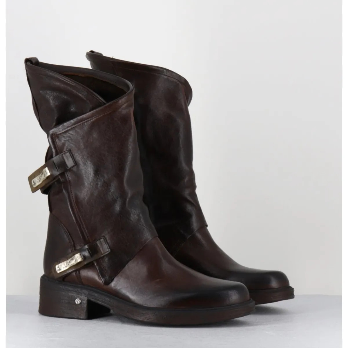 Boots | Bikers^GARRICE LAB Boots bikers plates en cuir asymétriques - RAGELI RAG T MORO MARRON