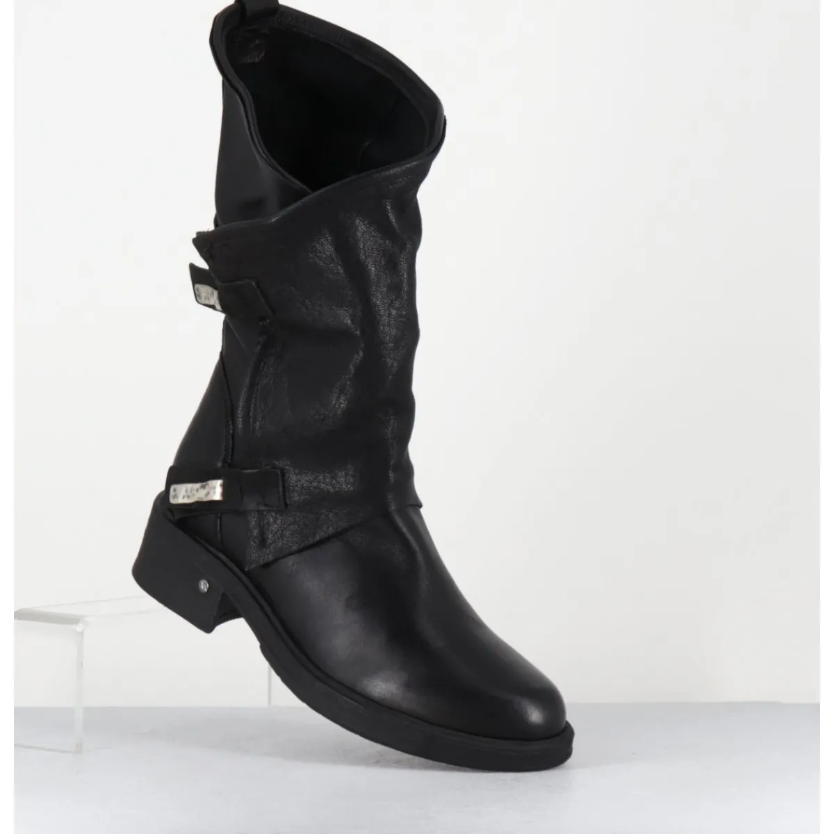 Boots | Bikers^GARRICE LAB Boots bikers plates en cuir asymétriques - RAGELI RAG NERO NOIR