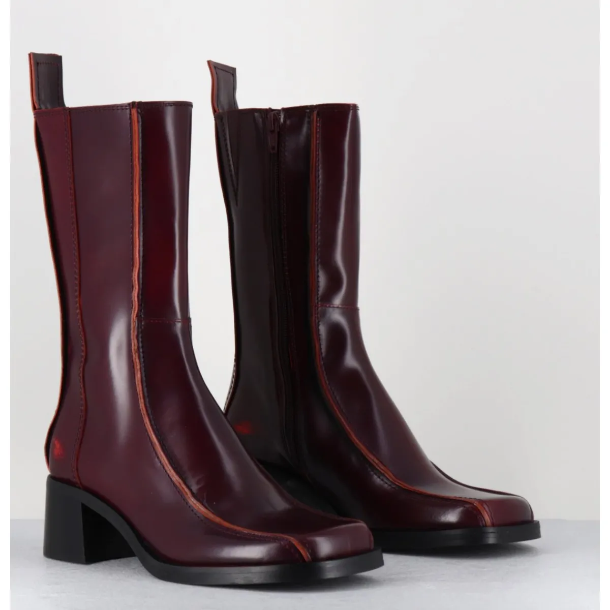 Boots^E8 BY MIISTA Boots bout carré x & surpiqûres orange - MARIELA BURGUNDY BOOTS BORDEAU