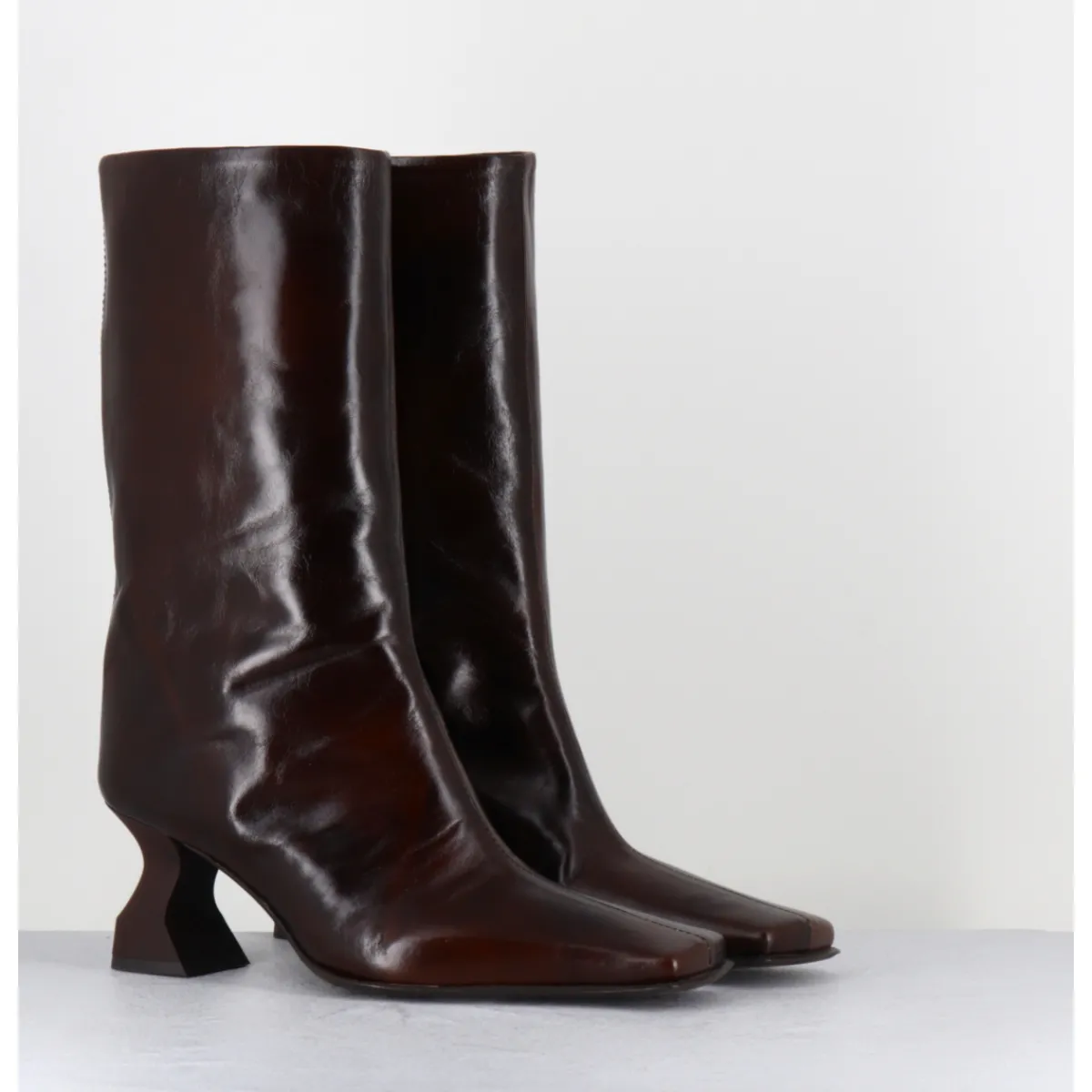 Boots^MIISTA Boots bout carré en cuir froisse talon gomme - SHONA BROWN BOOTS MARRON