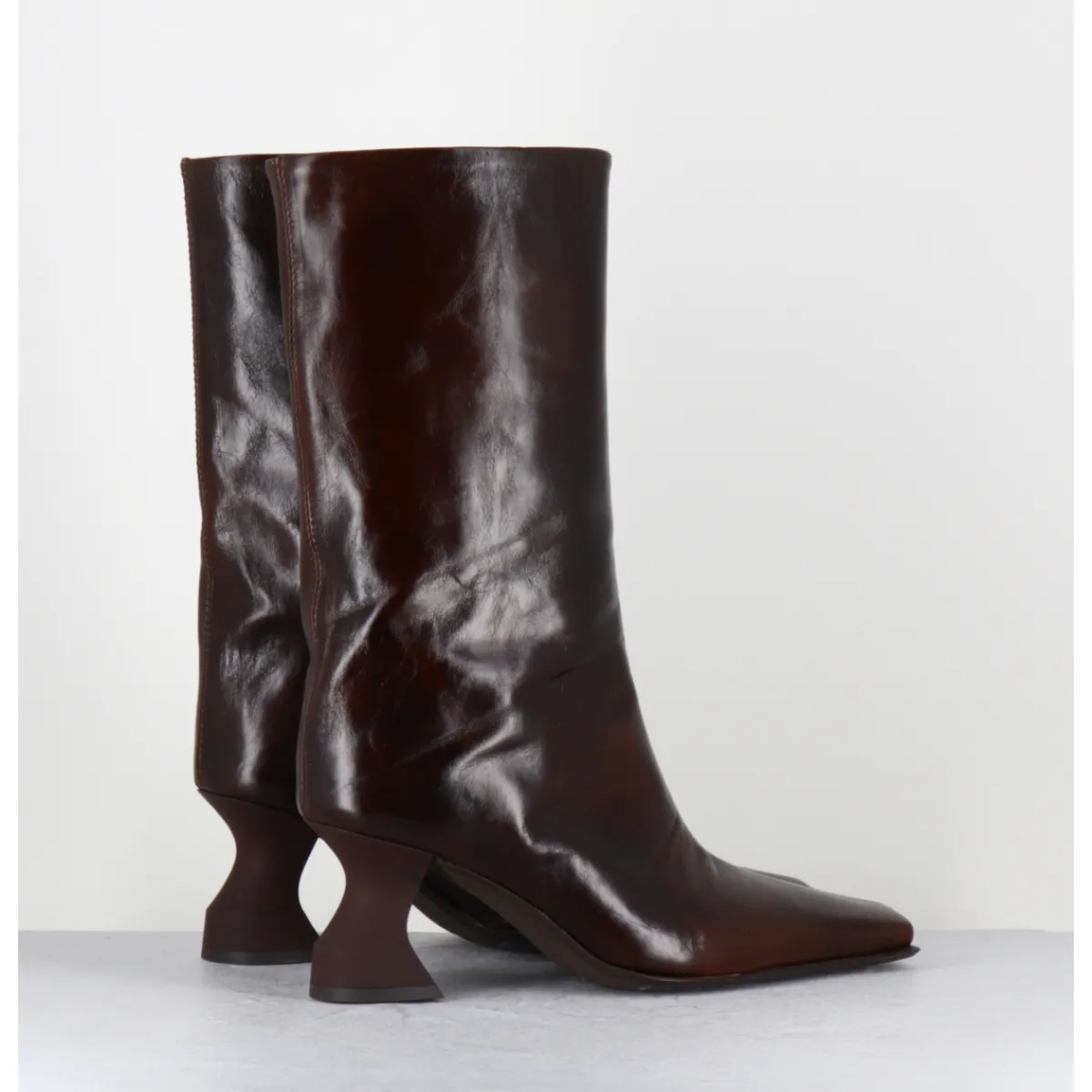 Boots^MIISTA Boots bout carré en cuir froisse talon gomme - SHONA BROWN BOOTS MARRON