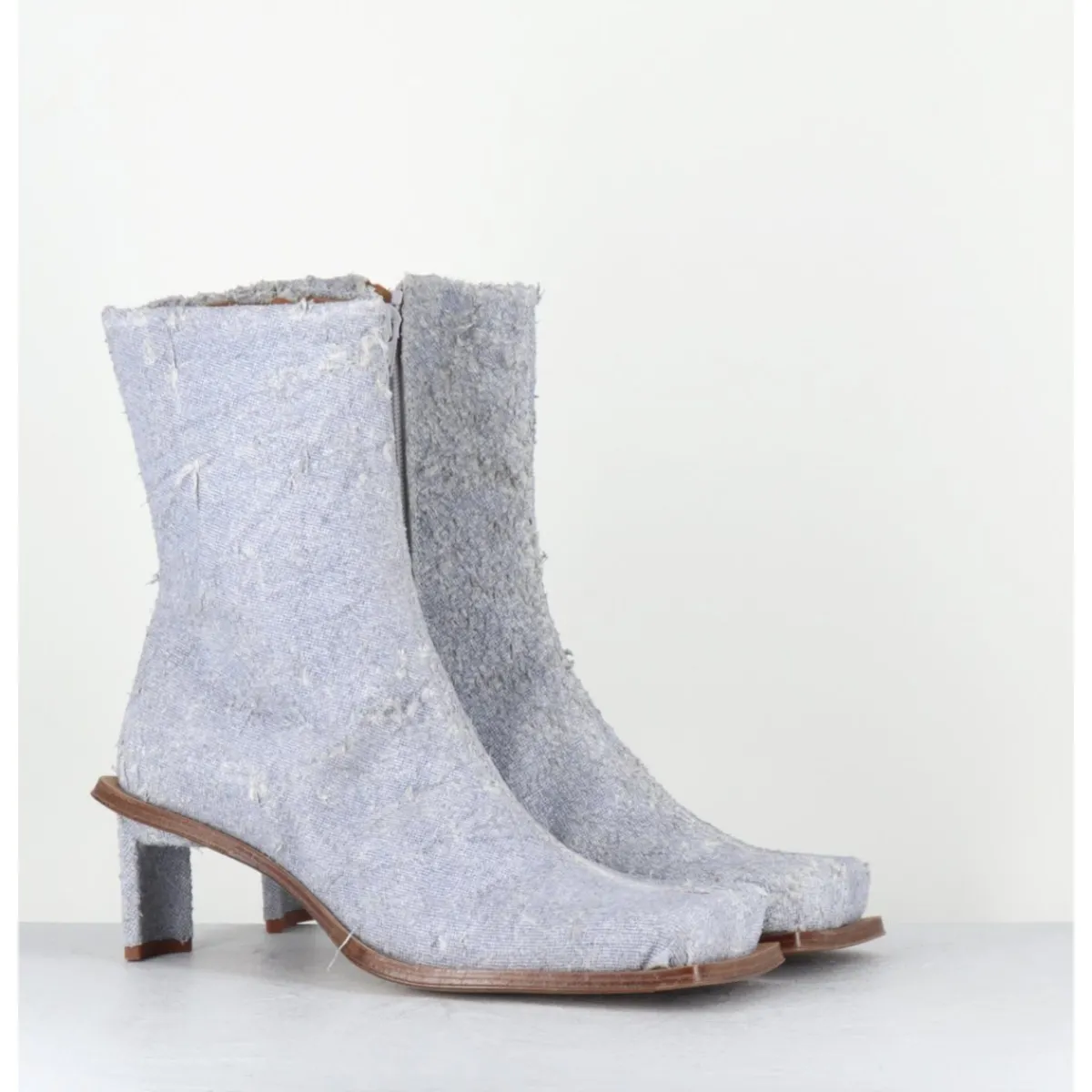 Boots^MIISTA Boots bout carré petit talon en cuir effet jean usé bleu - BRENDA DENIM BOOTS JEANS