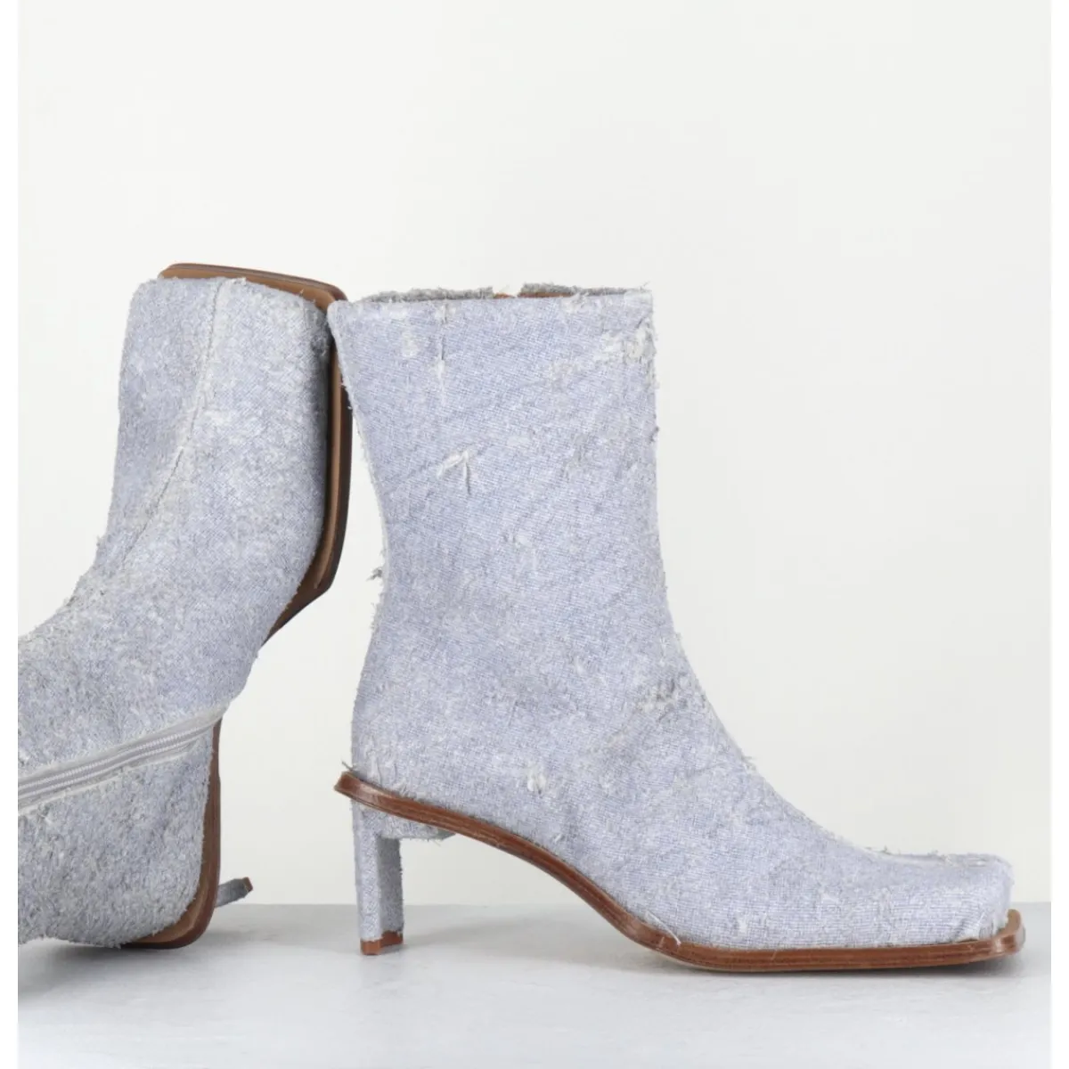 Boots^MIISTA Boots bout carré petit talon en cuir effet jean usé bleu - BRENDA DENIM BOOTS JEANS