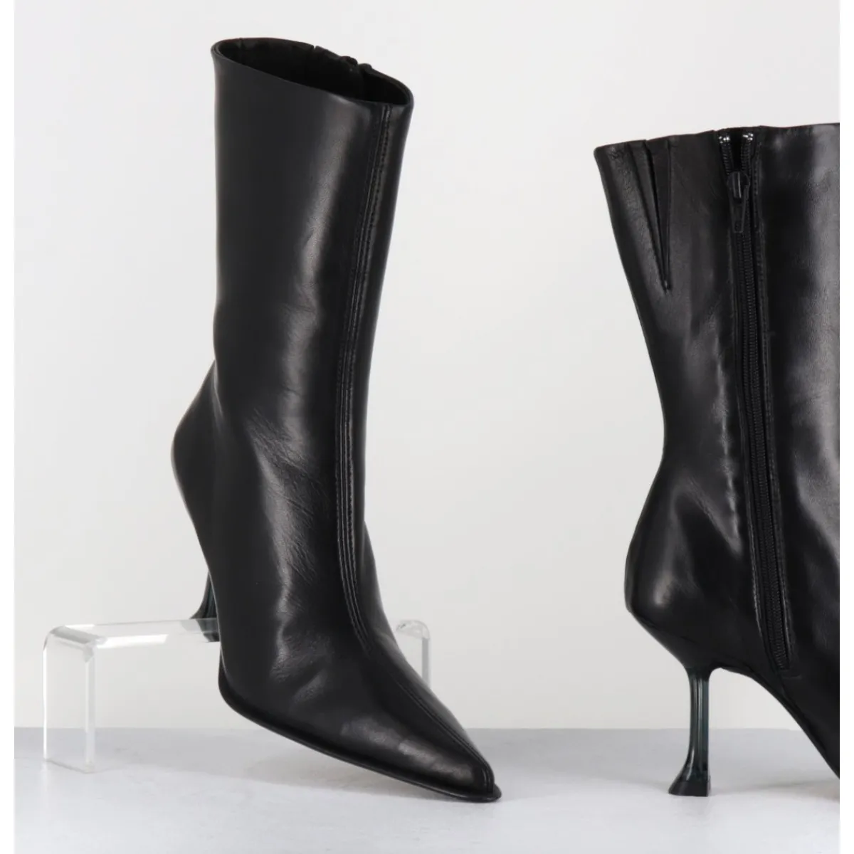 Boots^MIISTA Boots bout poinntu en cuir & talon plexi - MARCELA BLACK BOOTS NOIR