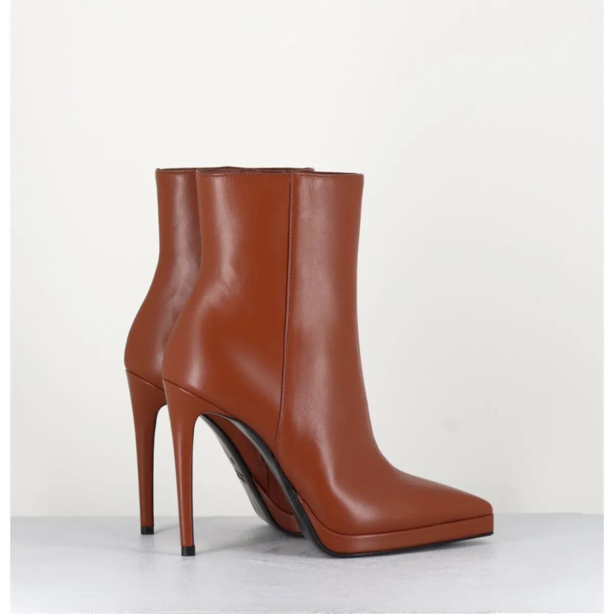 Boots^GARRICE LAB Boots bout pointu talon haut en cuir caramel - SAFRA LUGGAGE CAMEL