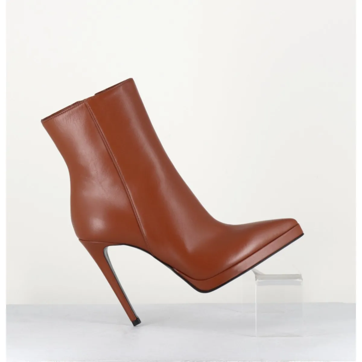 Boots^GARRICE LAB Boots bout pointu talon haut en cuir caramel - SAFRA LUGGAGE CAMEL
