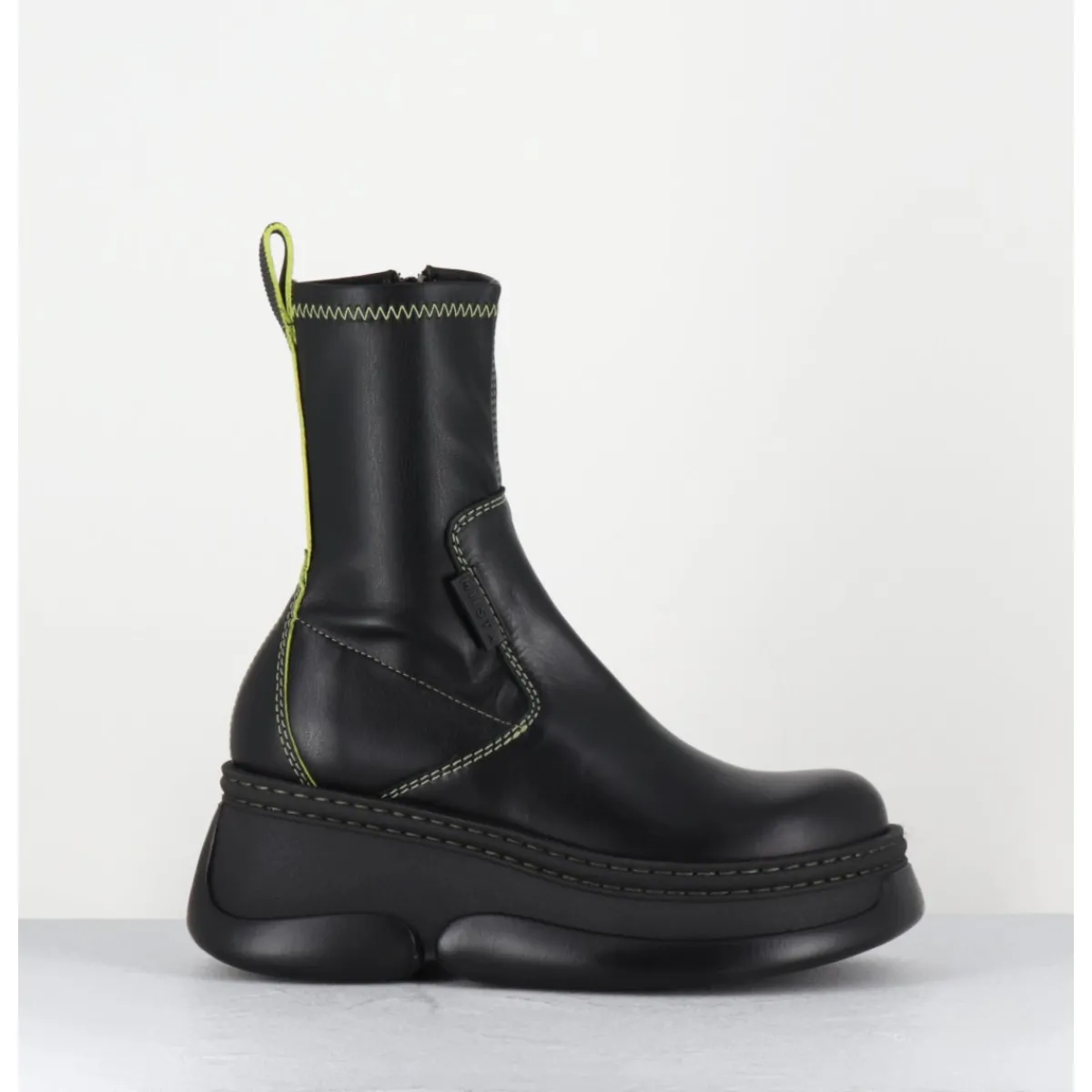 Boots | Plateformes^E8 BY MIISTA Boots bubble compensées en cuir stretch - KATTRIN BLACK BOOTS NOIR