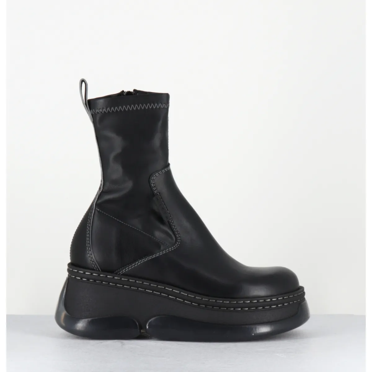 Boots | Plateformes^E8 BY MIISTA Boots bubble compensées en cuir stretch - KATTRIN BLACK GREY NOIR