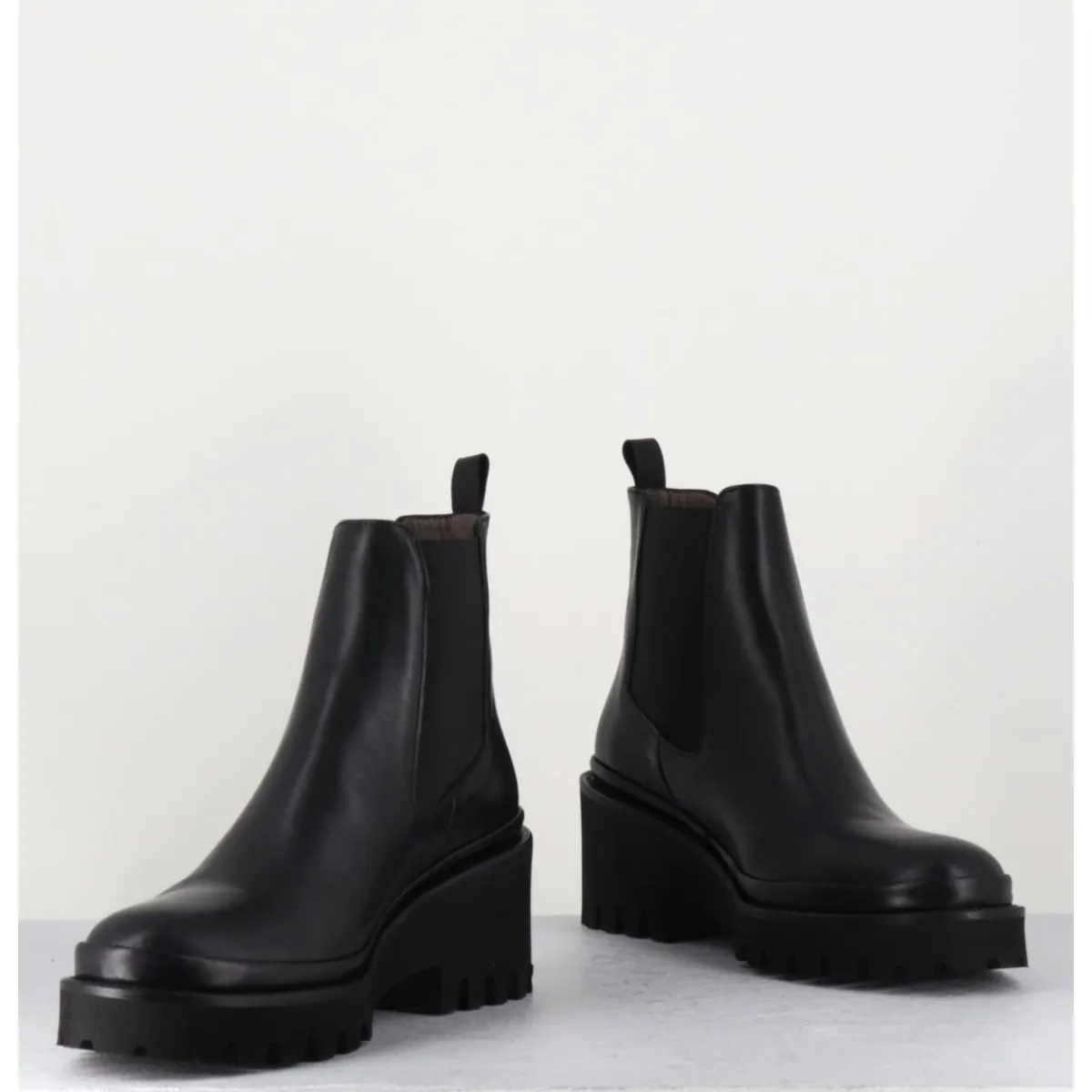 Boots^GARRICE LAB Boots chelsea en cuir & semelle micro - BRADI CALF NERO NOIR