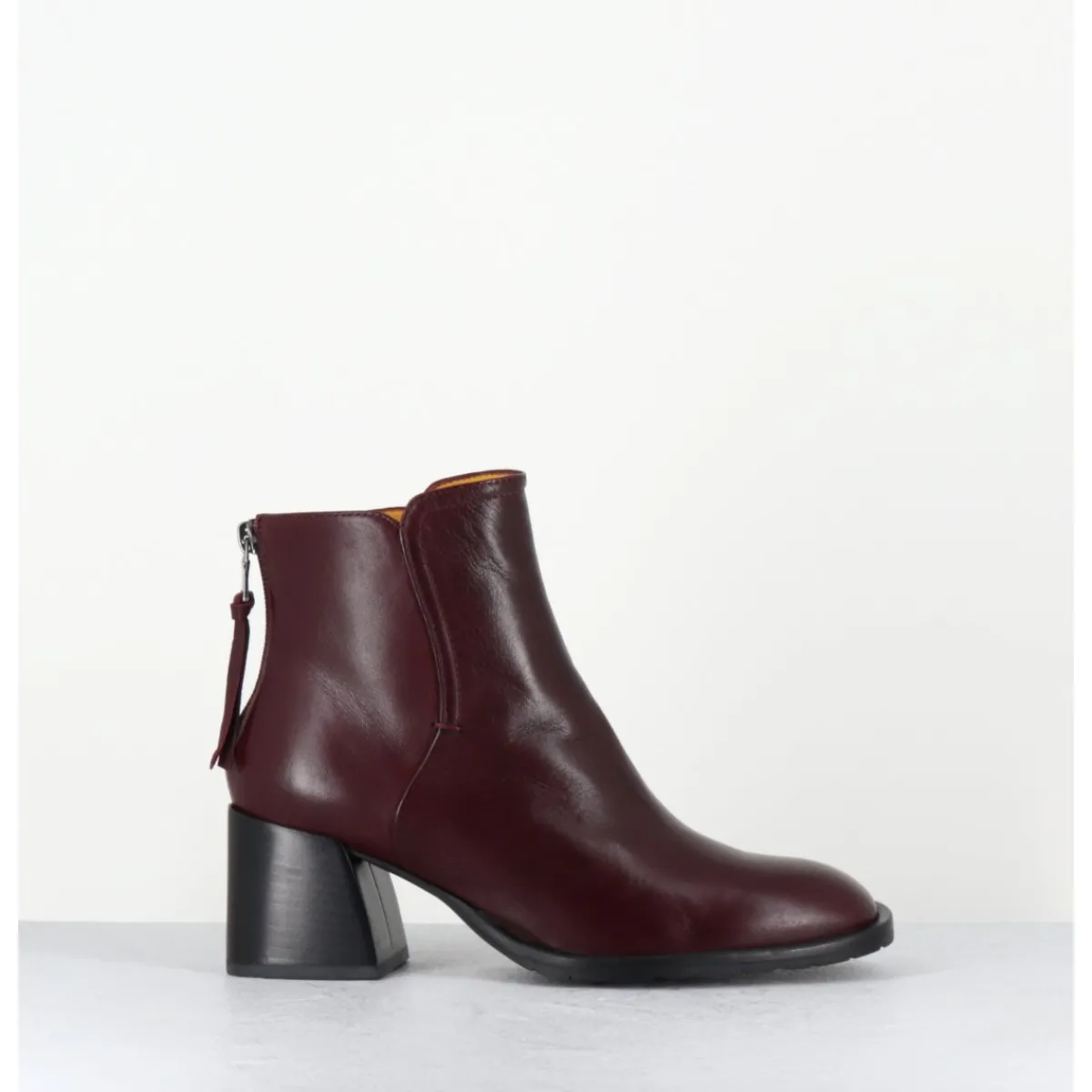 Boots^MARA BINI Boots courtes en cuir souple x - W230427 SETA RUBINO BORDEAU