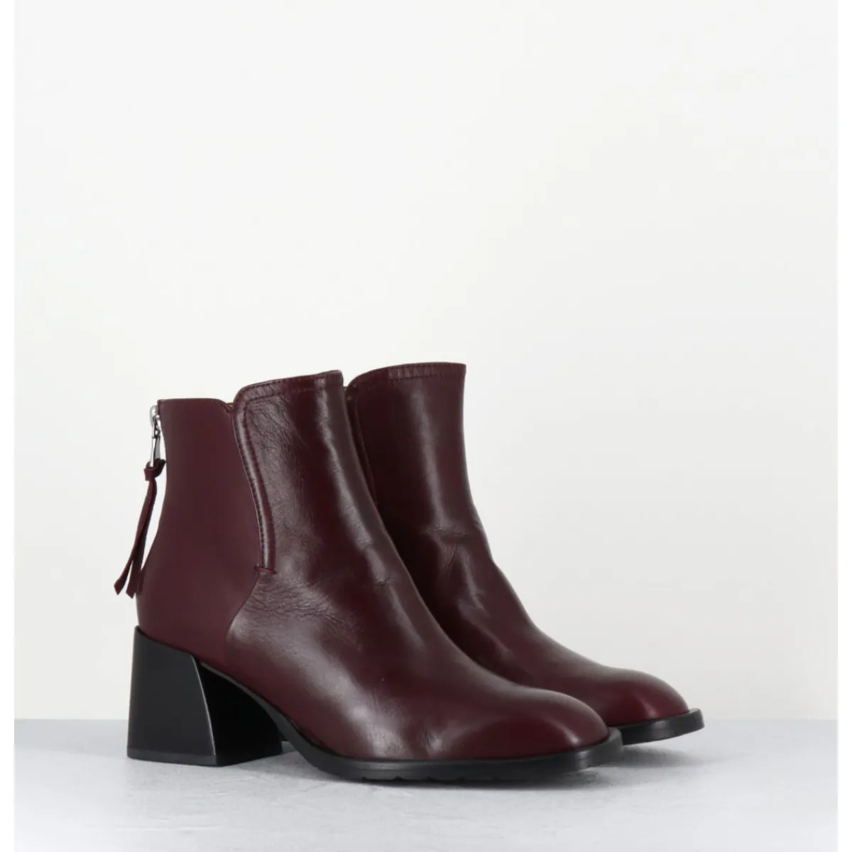Boots^MARA BINI Boots courtes en cuir souple x - W230427 SETA RUBINO BORDEAU