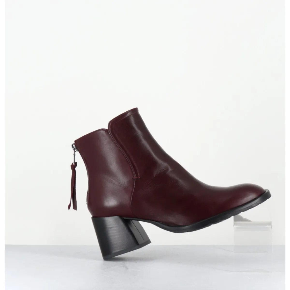 Boots^MARA BINI Boots courtes en cuir souple x - W230427 SETA RUBINO BORDEAU