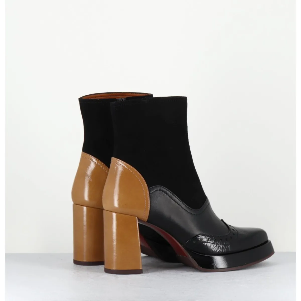 Boots^CHIE MIHARA Boots cuir noir & talon beige bout pointu fleuri - FAYU MASERATI NEGRO