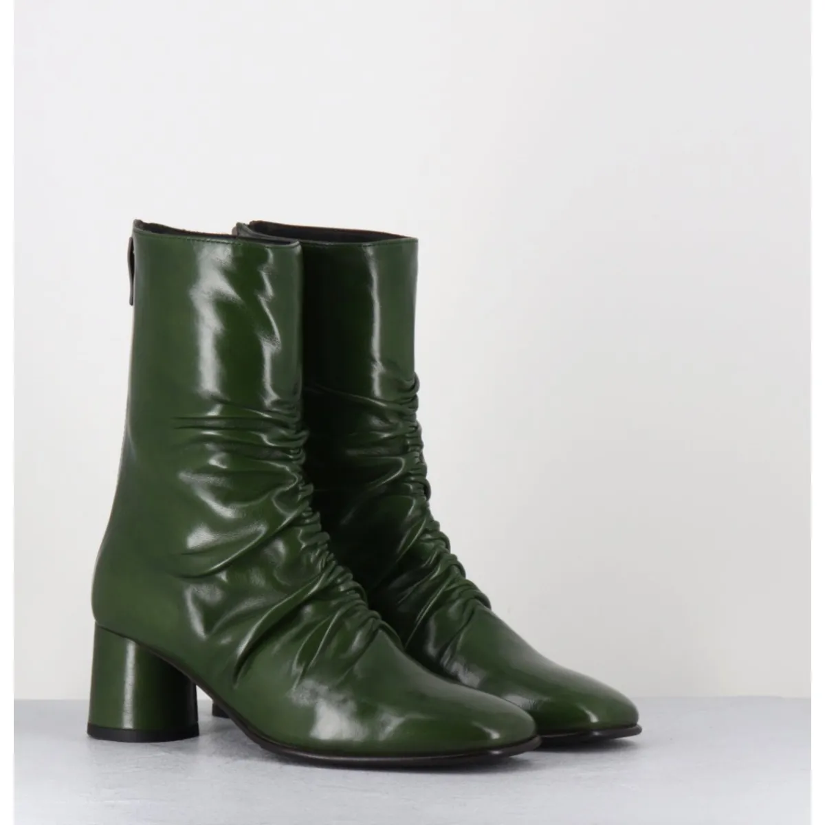 Boots^GARRICE LAB Boots en agneau plongé talon graphique - RAVENE NAPPA LESPUGLIO VERT