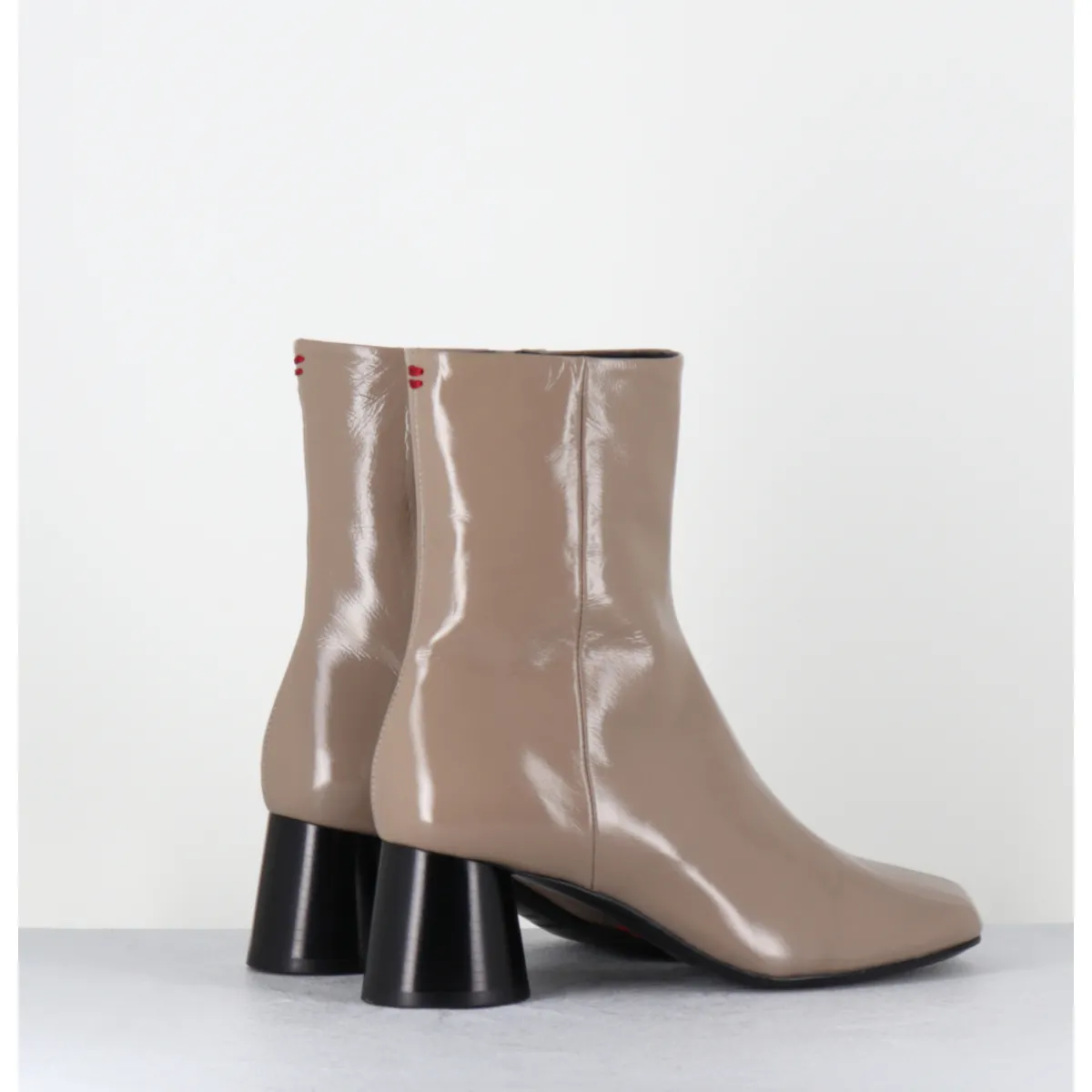 Boots^HALMANERA Boots en cuir brillant taupe talon cylindrique - DANI04 GLAZE TORTORA BEIGE
