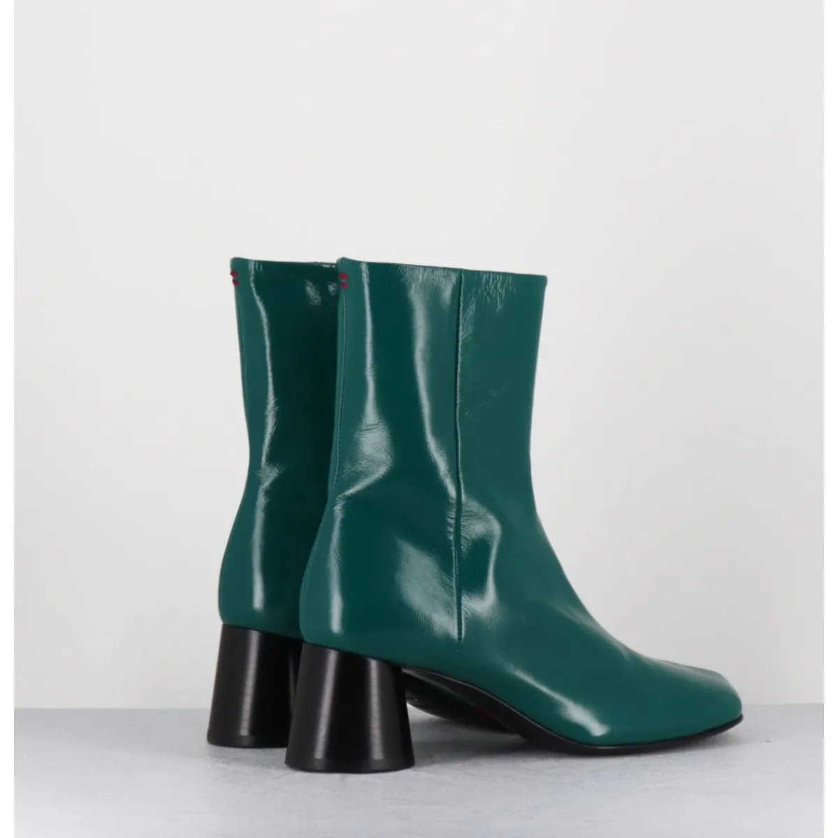 Boots^HALMANERA Boots en cuir brillant talon géométrique - DANI04 GLAZE SELVA VERT